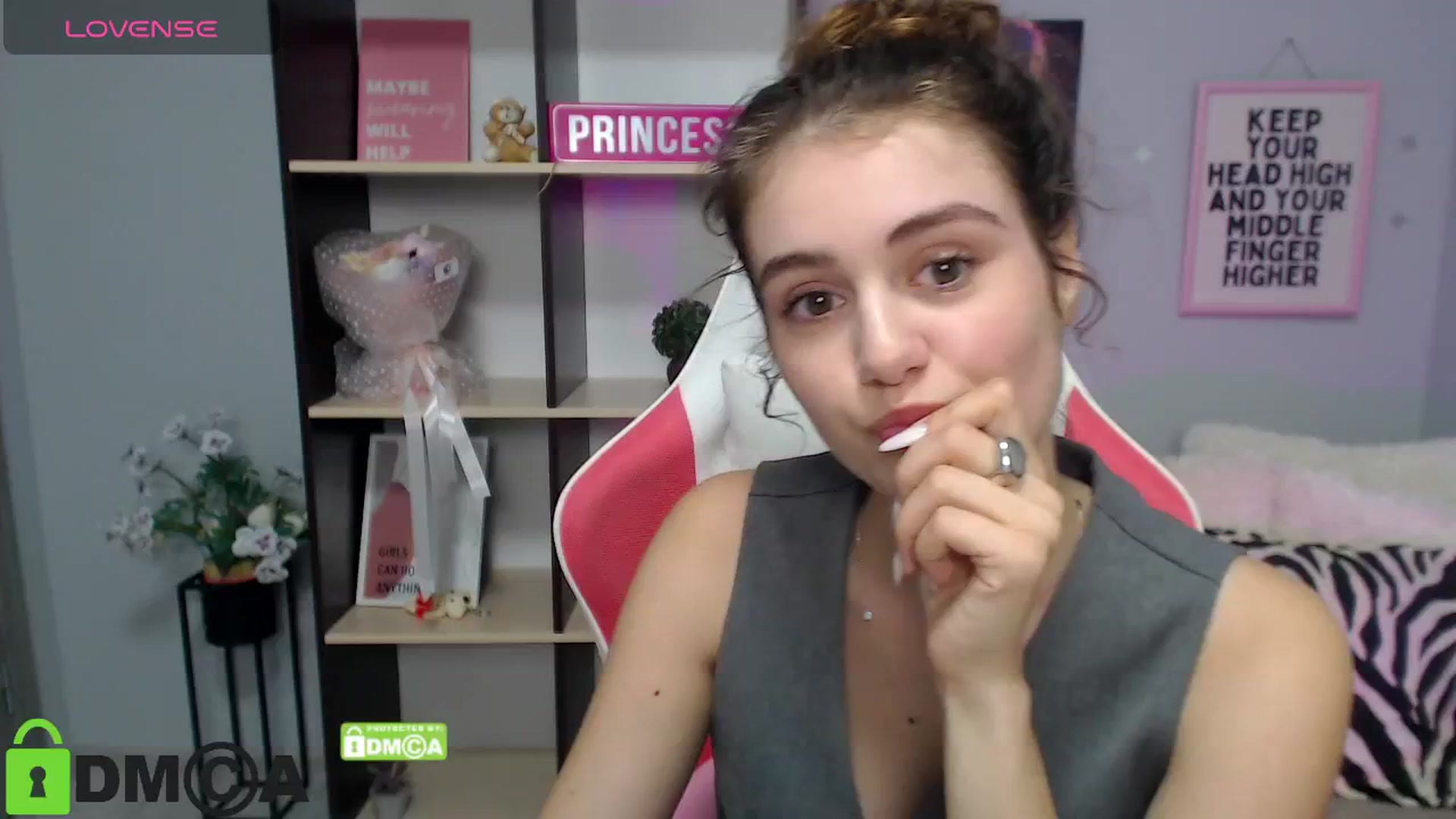 Gallery image thumbnail from TracySpark's myfreecams stream on, 07/21/2025, 08:09 image 8 of 20