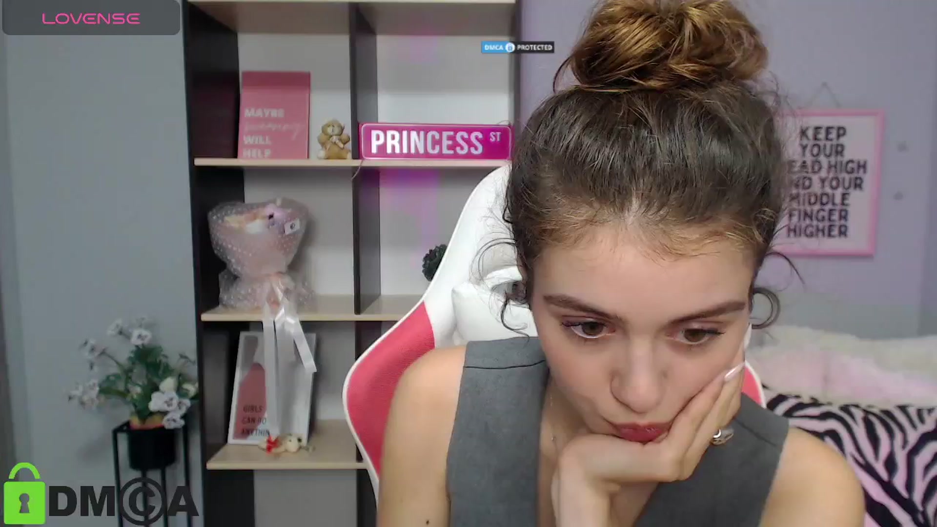 Gallery image thumbnail from TracySpark's myfreecams stream on, 07/21/2025, 08:09 image 19 of 20