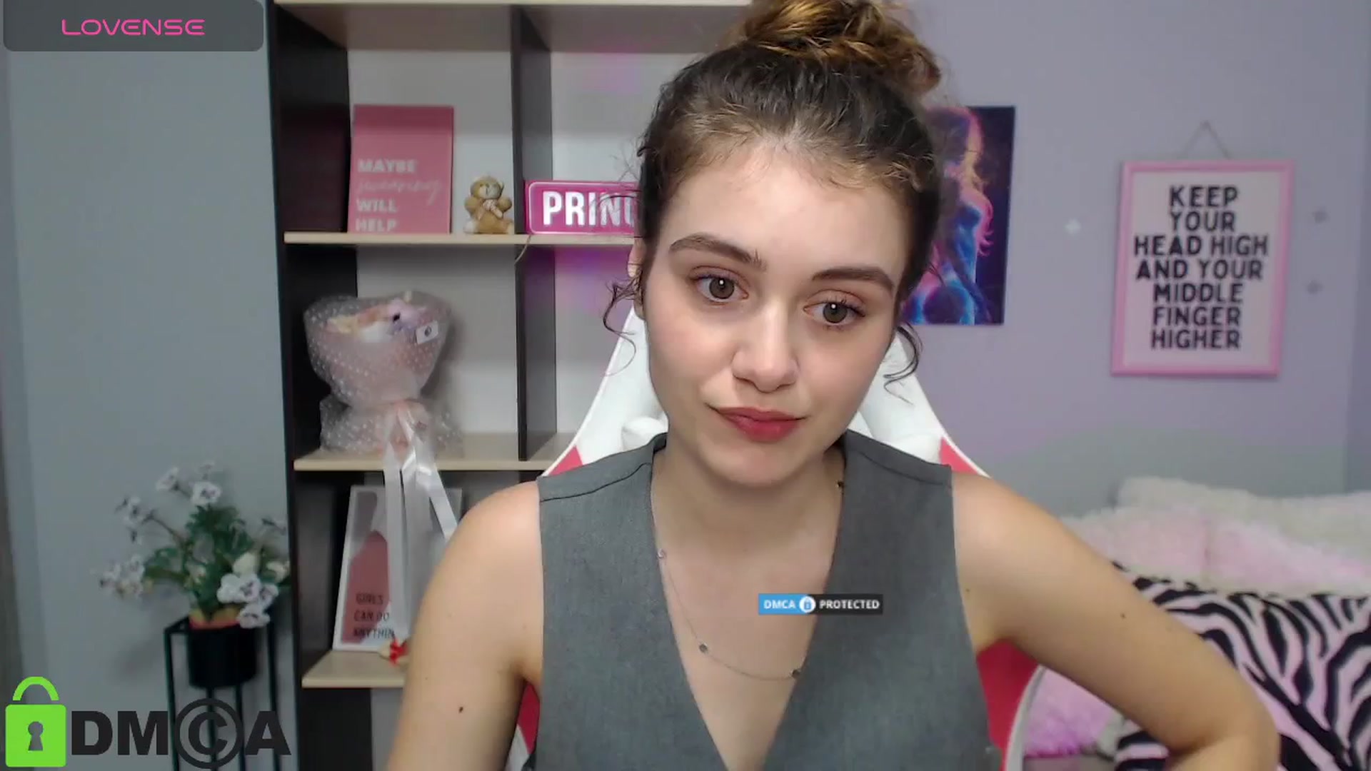Gallery image thumbnail from TracySpark's myfreecams stream on, 07/21/2025, 08:09 image 16 of 20