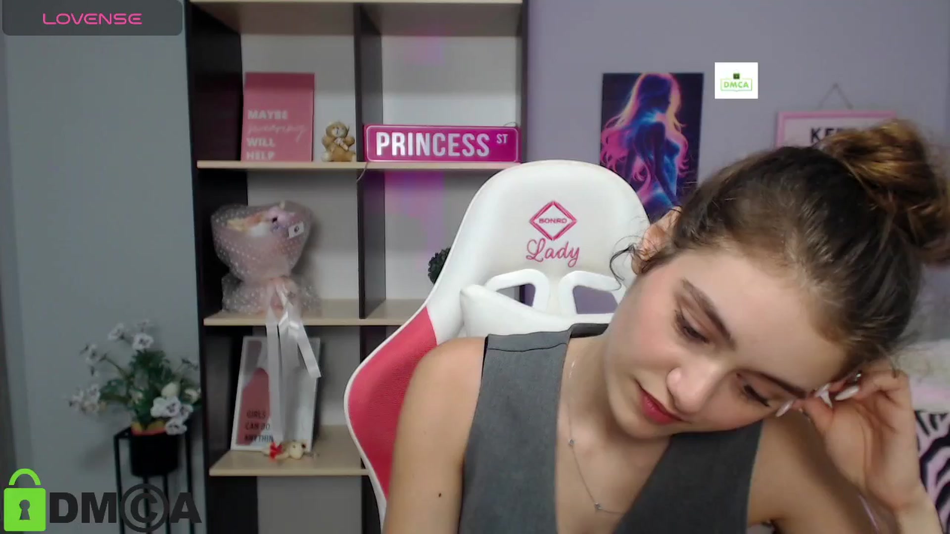 Gallery image thumbnail from TracySpark's myfreecams stream on, 07/21/2025, 08:31 image 18 of 20