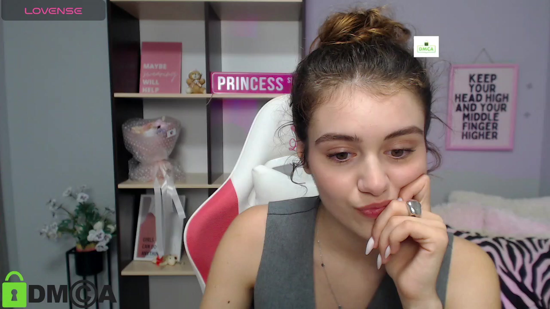 Gallery image thumbnail from TracySpark's myfreecams stream on, 07/21/2025, 08:31 image 11 of 20
