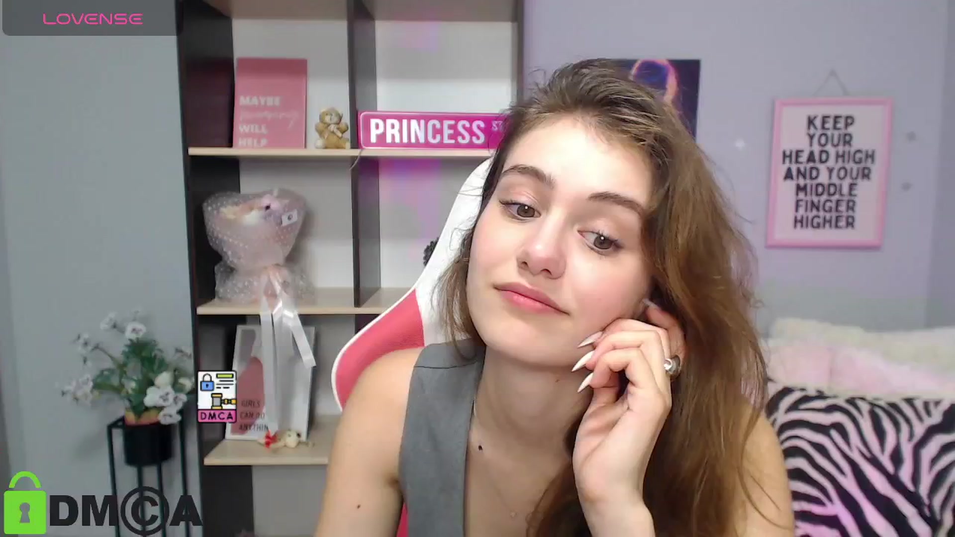Gallery image thumbnail from TracySpark's myfreecams stream on, 07/21/2025, 09:28 image 19 of 20
