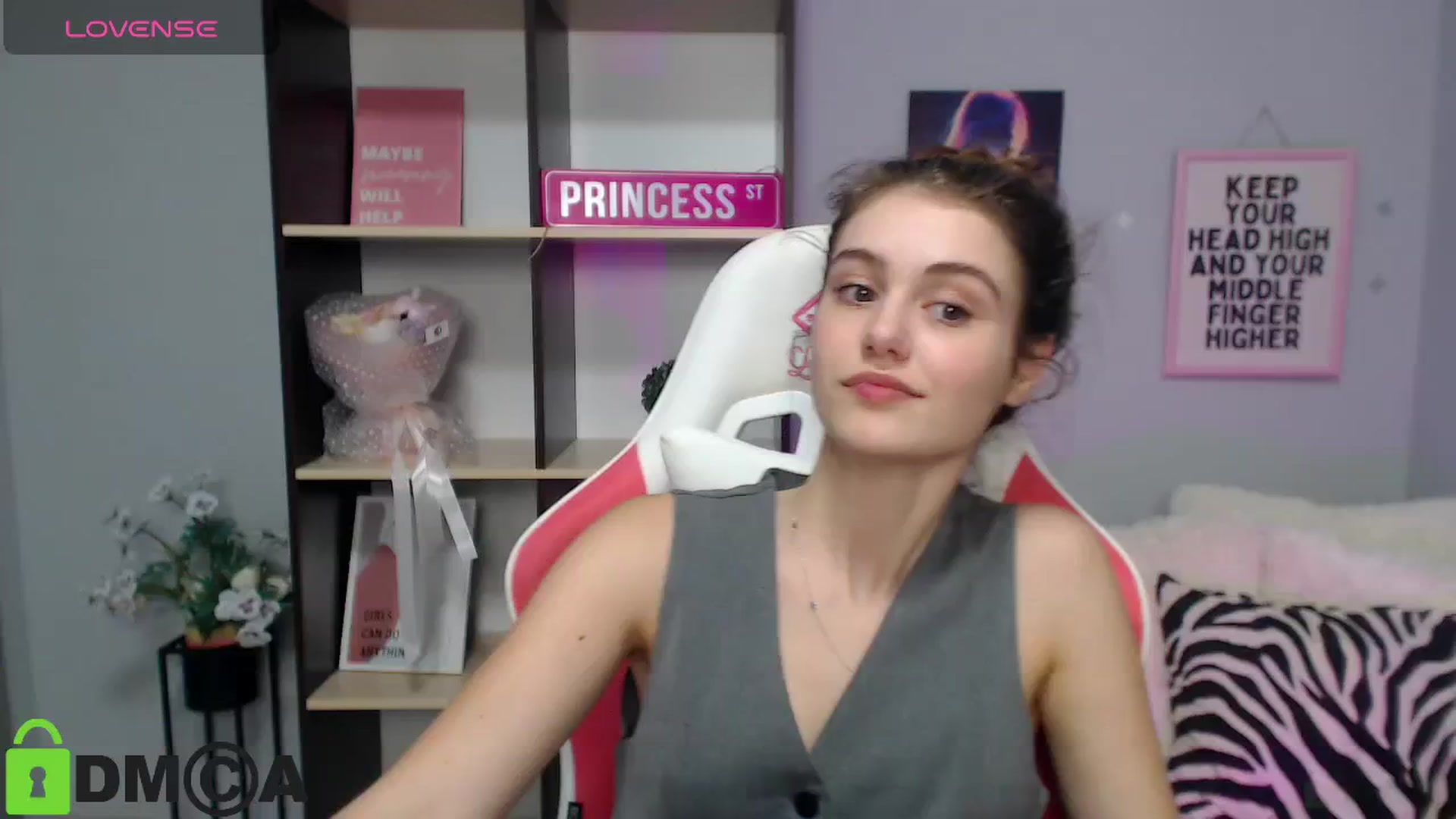 Gallery image thumbnail from TracySpark's myfreecams stream on, 07/21/2025, 11:43 image 3 of 20