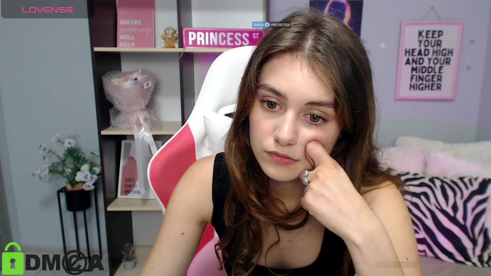 Gallery image thumbnail from TracySpark's myfreecams stream on, 07/22/2025, 11:53 image 18 of 20