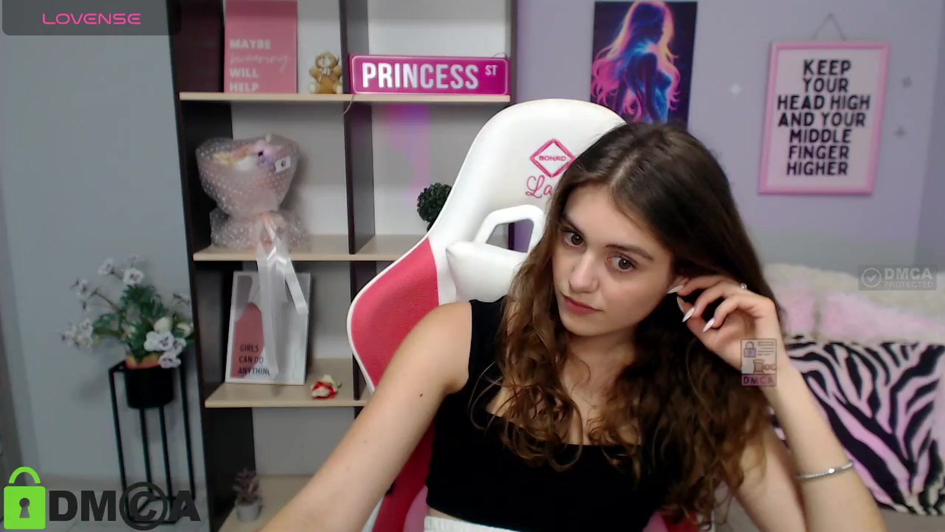 Gallery image thumbnail from TracySpark's myfreecams stream on, 07/22/2025, 11:53 image 7 of 20