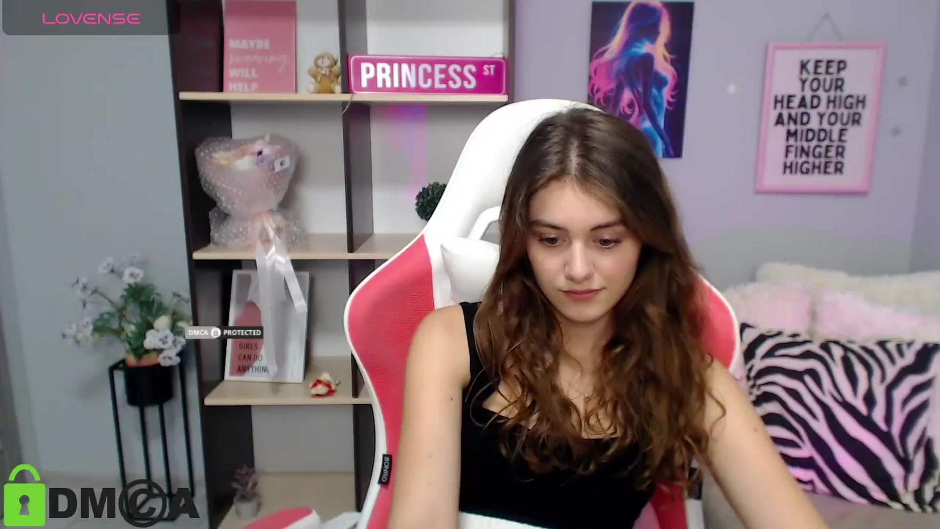 Gallery image thumbnail from TracySpark's myfreecams stream on, 07/22/2025, 11:53 image 8 of 20