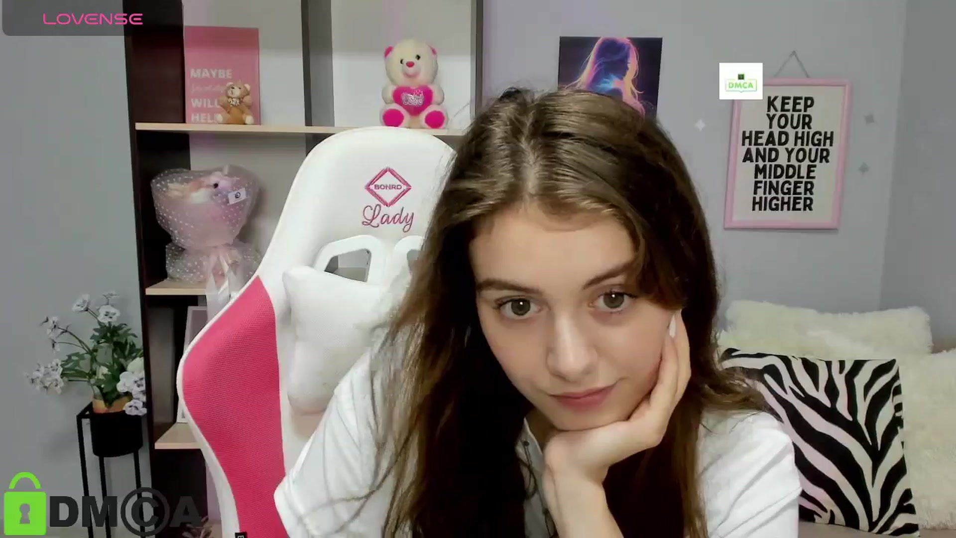 Gallery image thumbnail from TracySpark's myfreecams stream on, 07/27/2025, 11:44 image 6 of 20