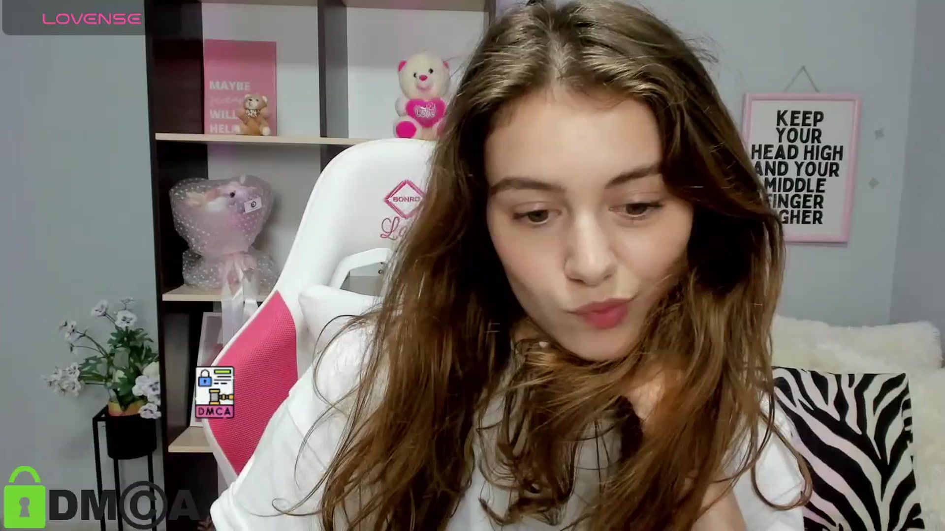 Gallery image thumbnail from TracySpark's myfreecams stream on, 07/27/2025, 12:05 image 8 of 20