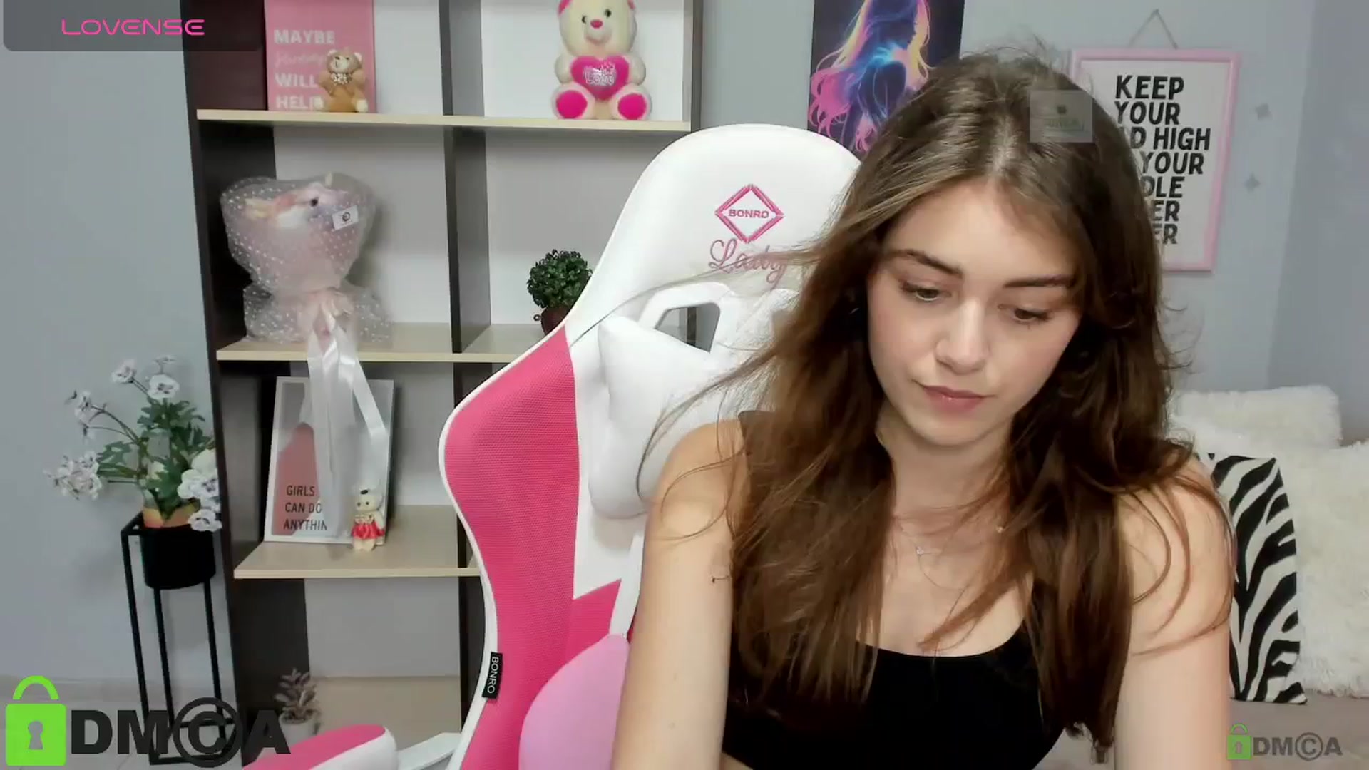 Gallery image thumbnail from TracySpark's myfreecams stream on, 07/28/2025, 10:02 image 15 of 20