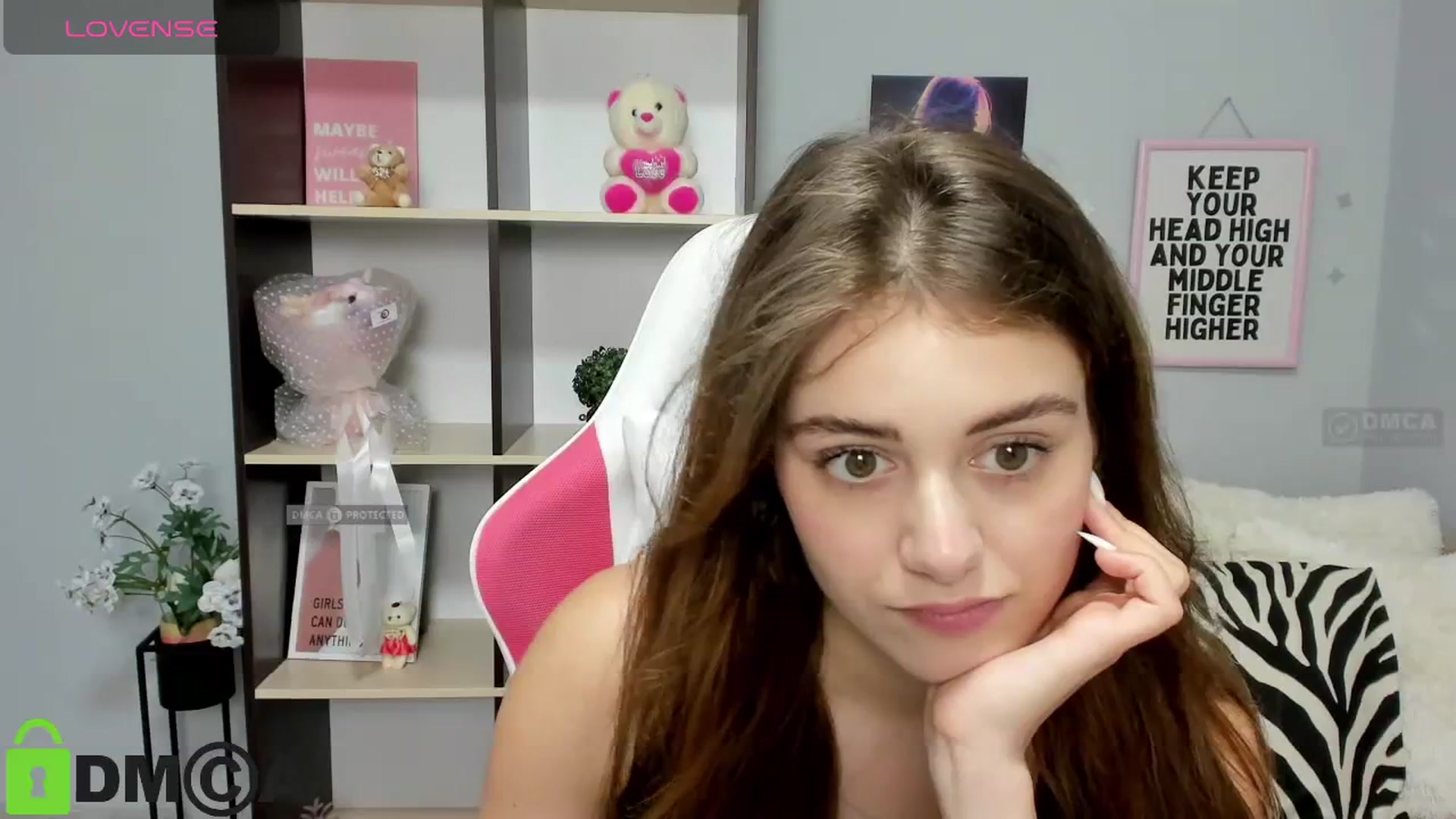 Gallery image thumbnail from TracySpark's myfreecams stream on, 07/28/2025, 11:36 image 13 of 20