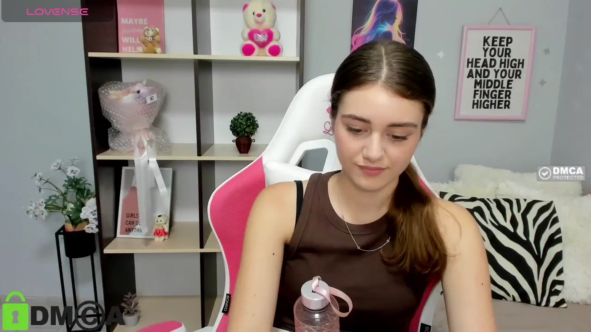 Gallery image thumbnail from TracySpark's myfreecams stream on, 07/29/2025, 11:14 image 12 of 20