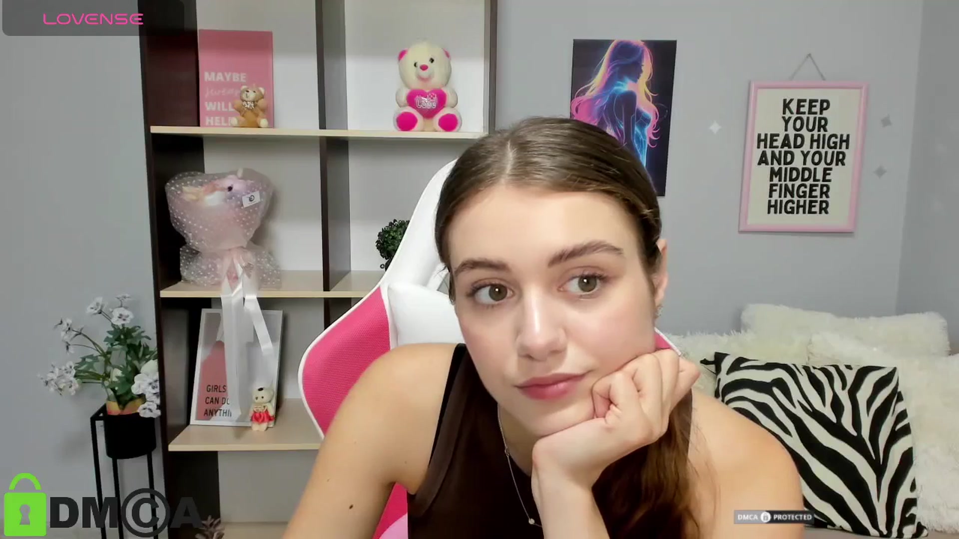 Gallery image thumbnail from TracySpark's myfreecams stream on, 07/29/2025, 11:47 image 18 of 20