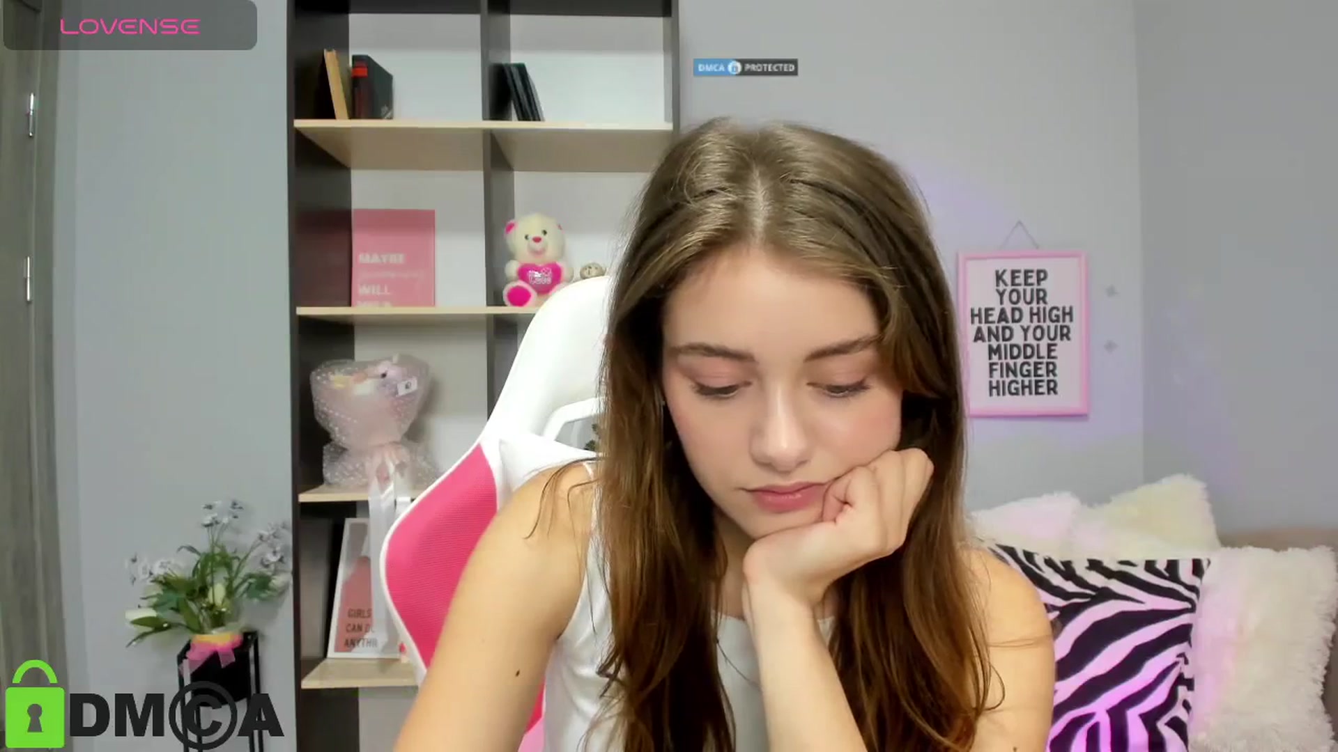 Gallery image thumbnail from TracySpark's myfreecams stream on, 07/31/2025, 07:45 image 14 of 20