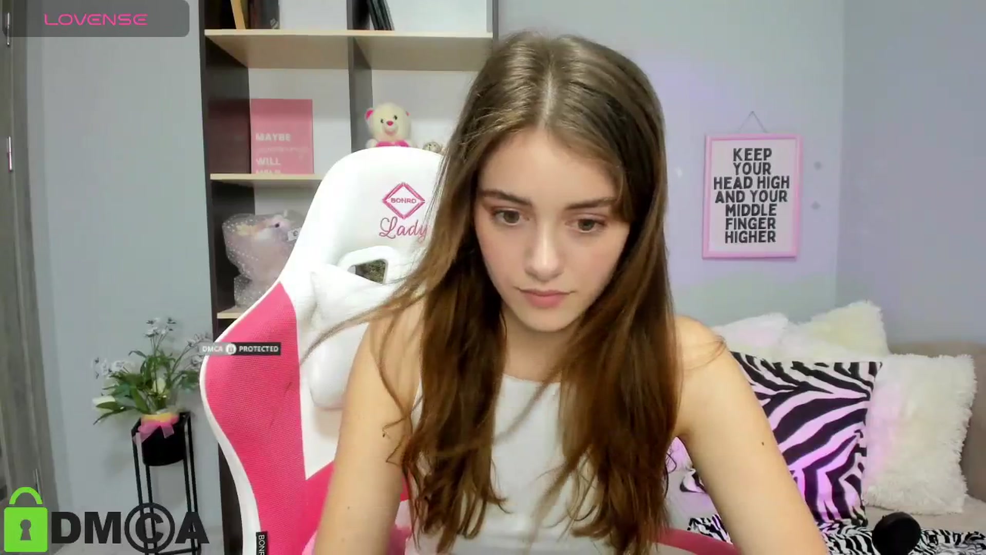 Gallery image thumbnail from TracySpark's myfreecams stream on, 07/31/2025, 10:22 image 8 of 20