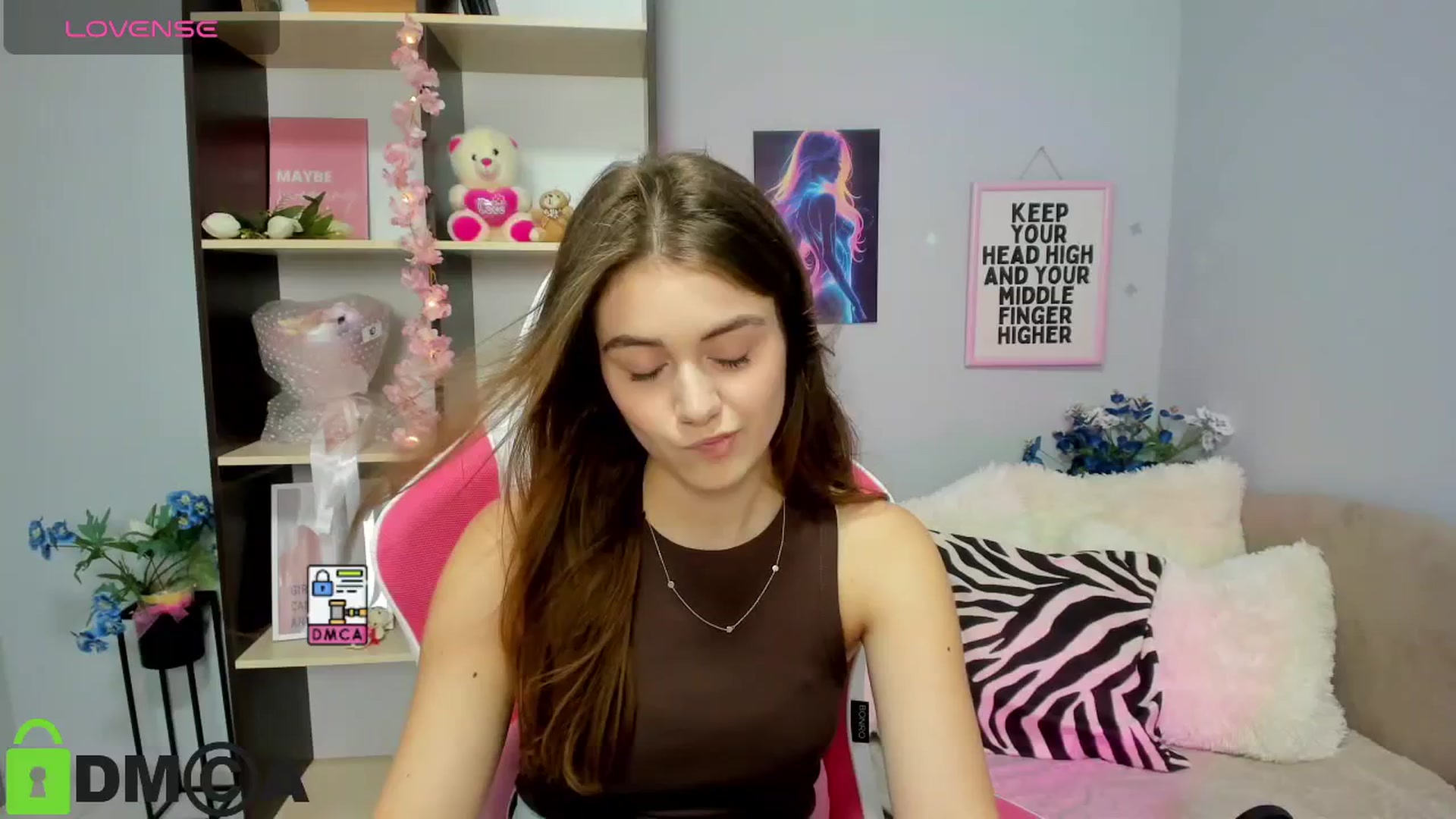 Gallery image thumbnail from TracySpark's myfreecams stream on, 08/04/2025, 10:38 image 16 of 20