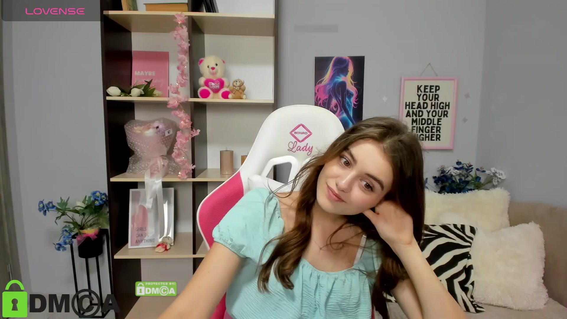 Gallery image thumbnail from TracySpark's myfreecams stream on, 08/05/2025, 10:55 image 19 of 20
