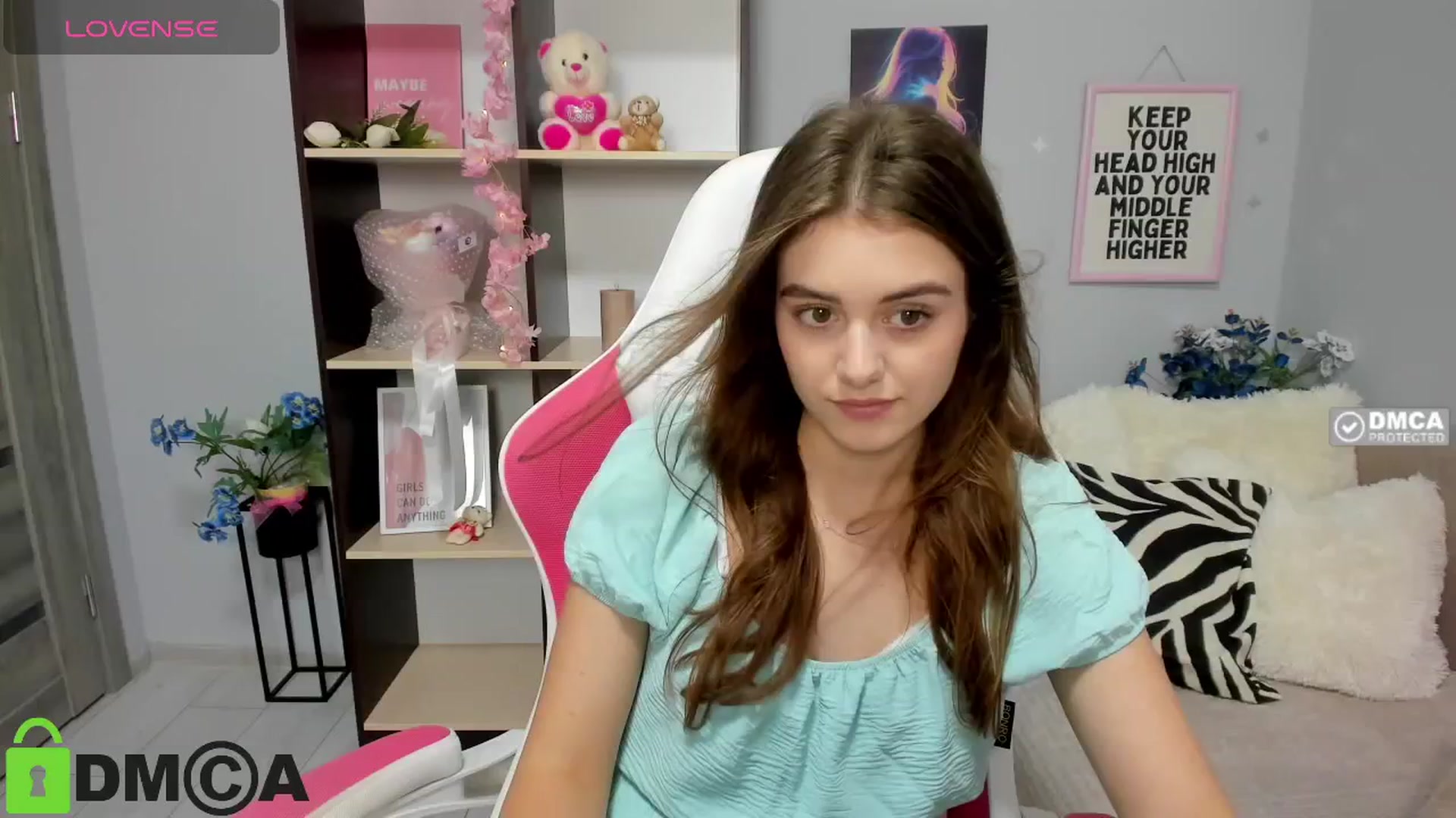 Gallery image thumbnail from TracySpark's myfreecams stream on, 08/05/2025, 12:03 image 12 of 20