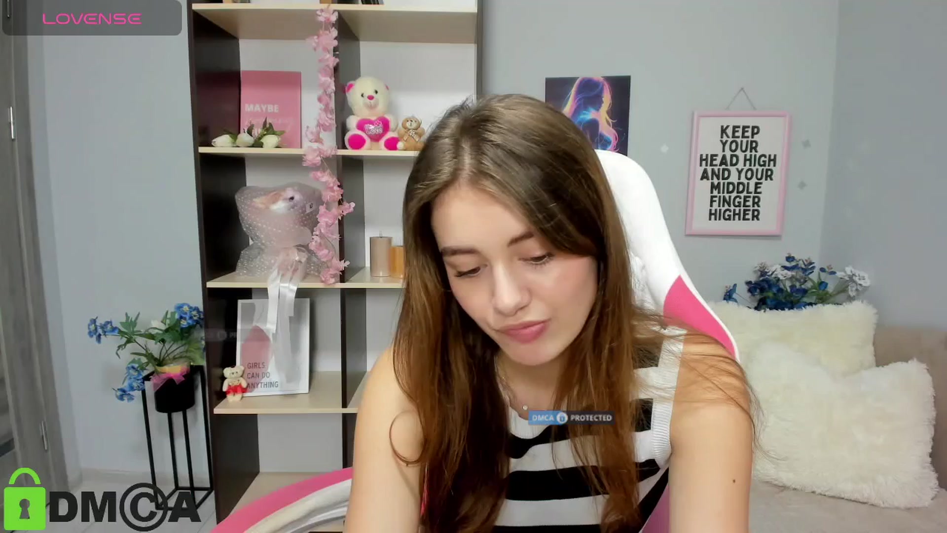 Gallery image thumbnail from TracySpark's myfreecams stream on, 08/06/2025, 09:03 image 13 of 20