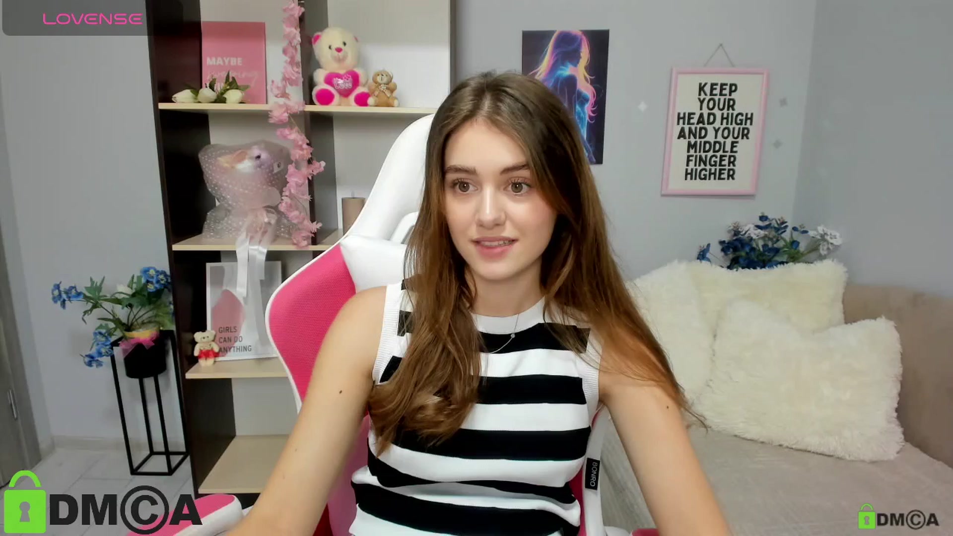 Gallery image thumbnail from TracySpark's myfreecams stream on, 08/06/2025, 10:32 image 6 of 20
