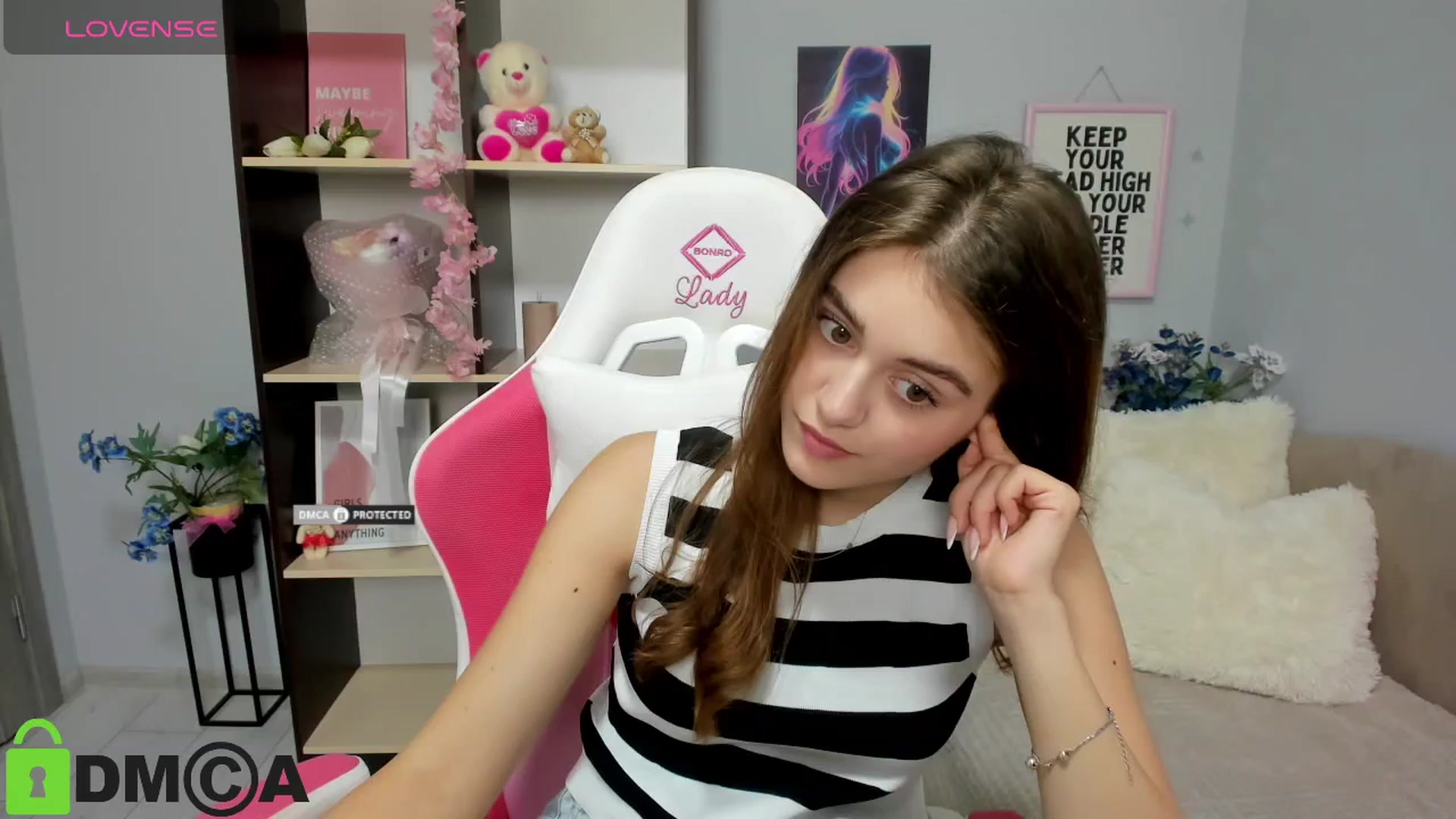 Gallery image thumbnail from TracySpark's myfreecams stream on, 08/06/2025, 10:32 image 11 of 20