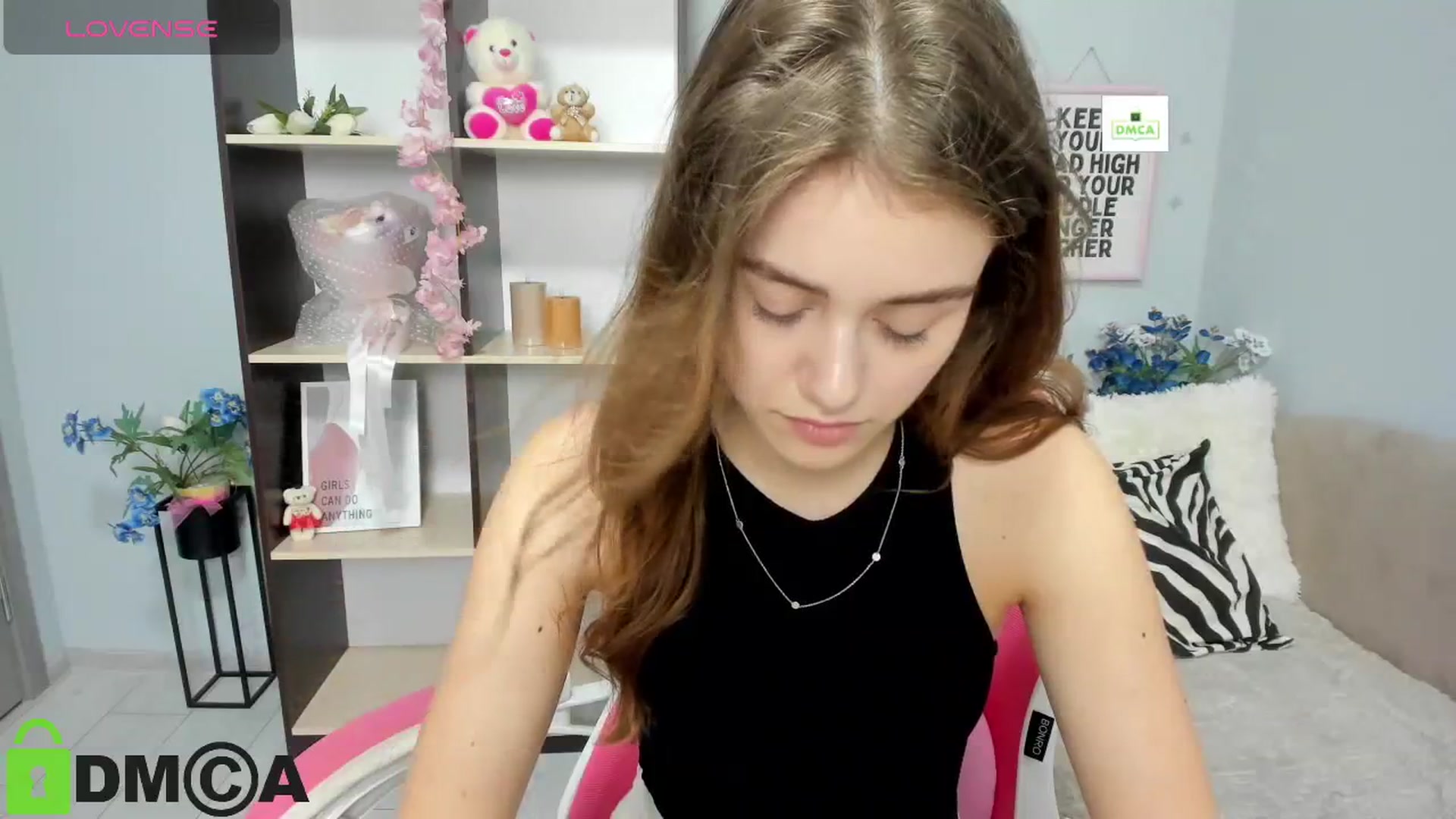 Gallery image thumbnail from TracySpark's myfreecams stream on, 08/07/2025, 10:01 image 18 of 20
