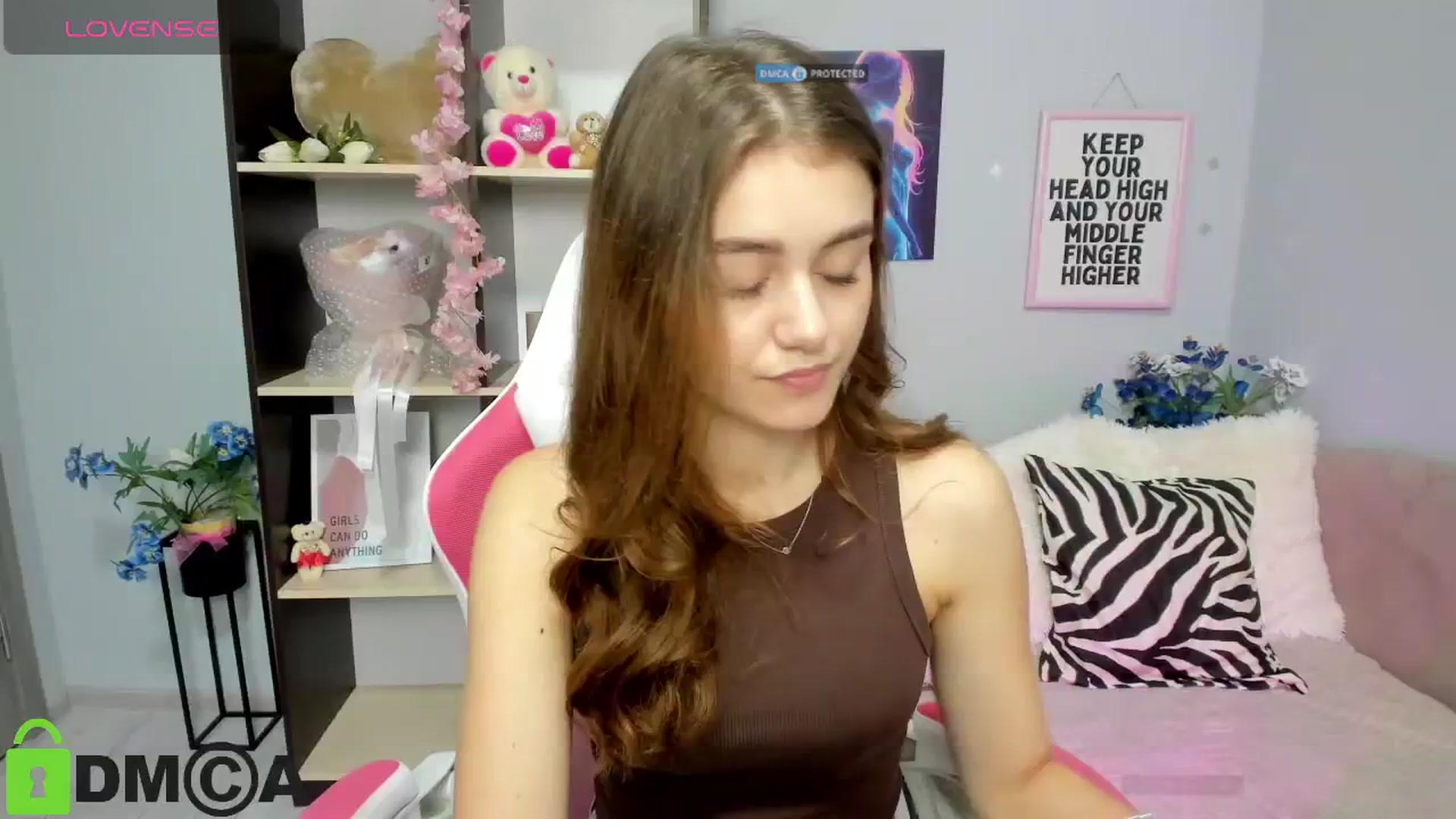 Gallery image thumbnail from TracySpark's myfreecams stream on, 08/08/2025, 07:12 image 20 of 20