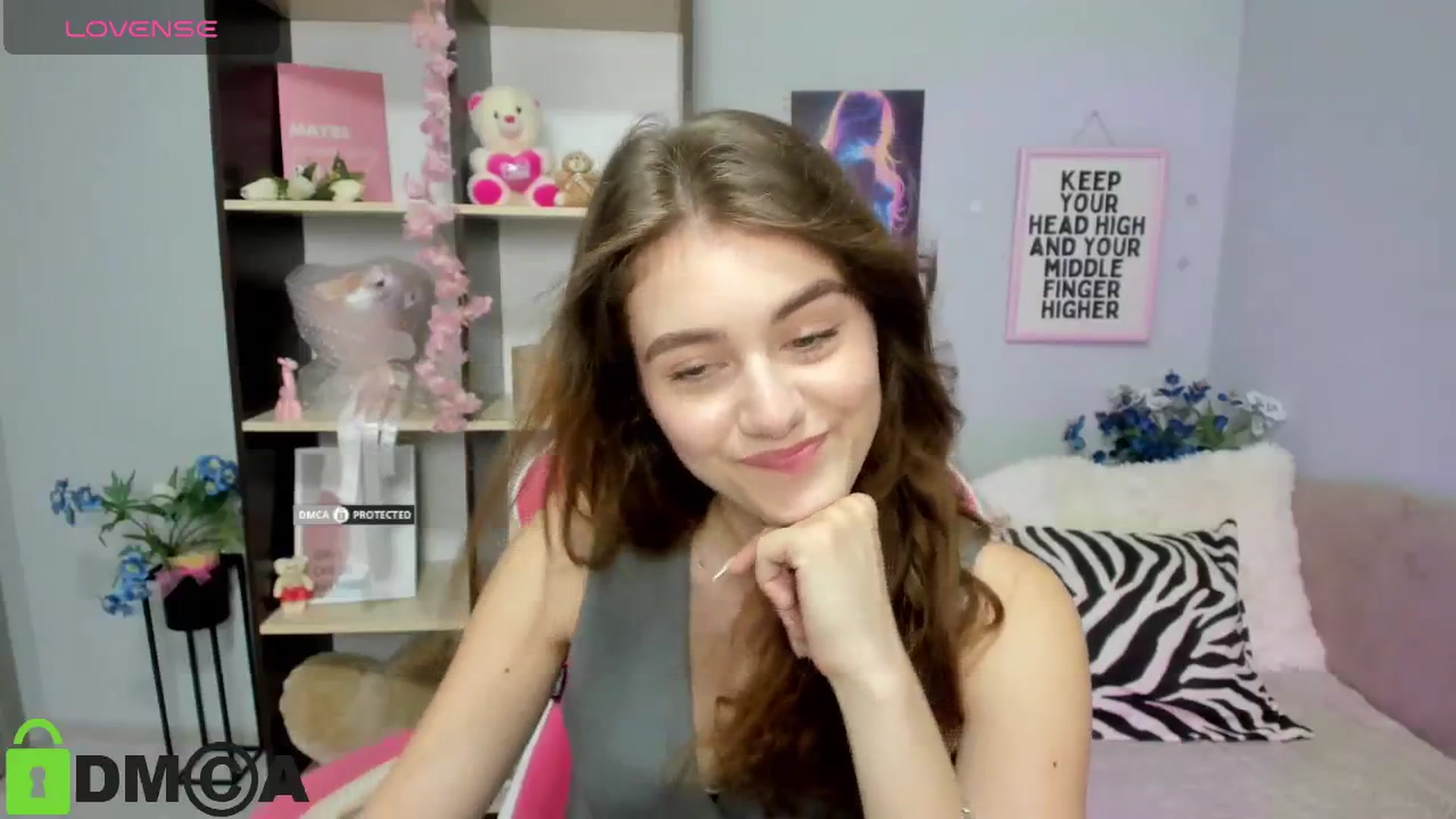 Gallery image thumbnail from TracySpark's myfreecams stream on, 08/11/2025, 08:47 image 15 of 20