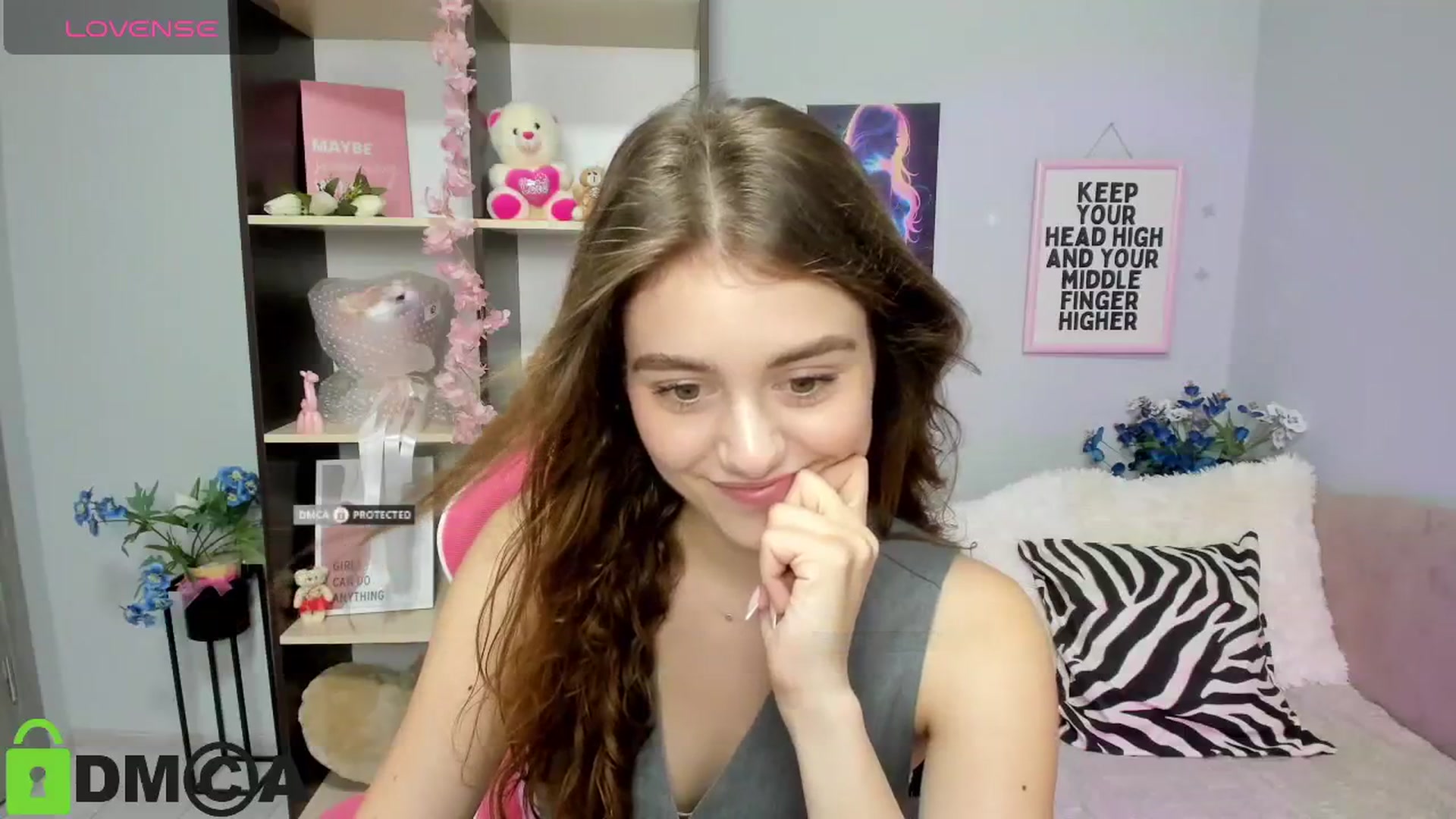 Gallery image thumbnail from TracySpark's myfreecams stream on, 08/11/2025, 10:19 image 13 of 20