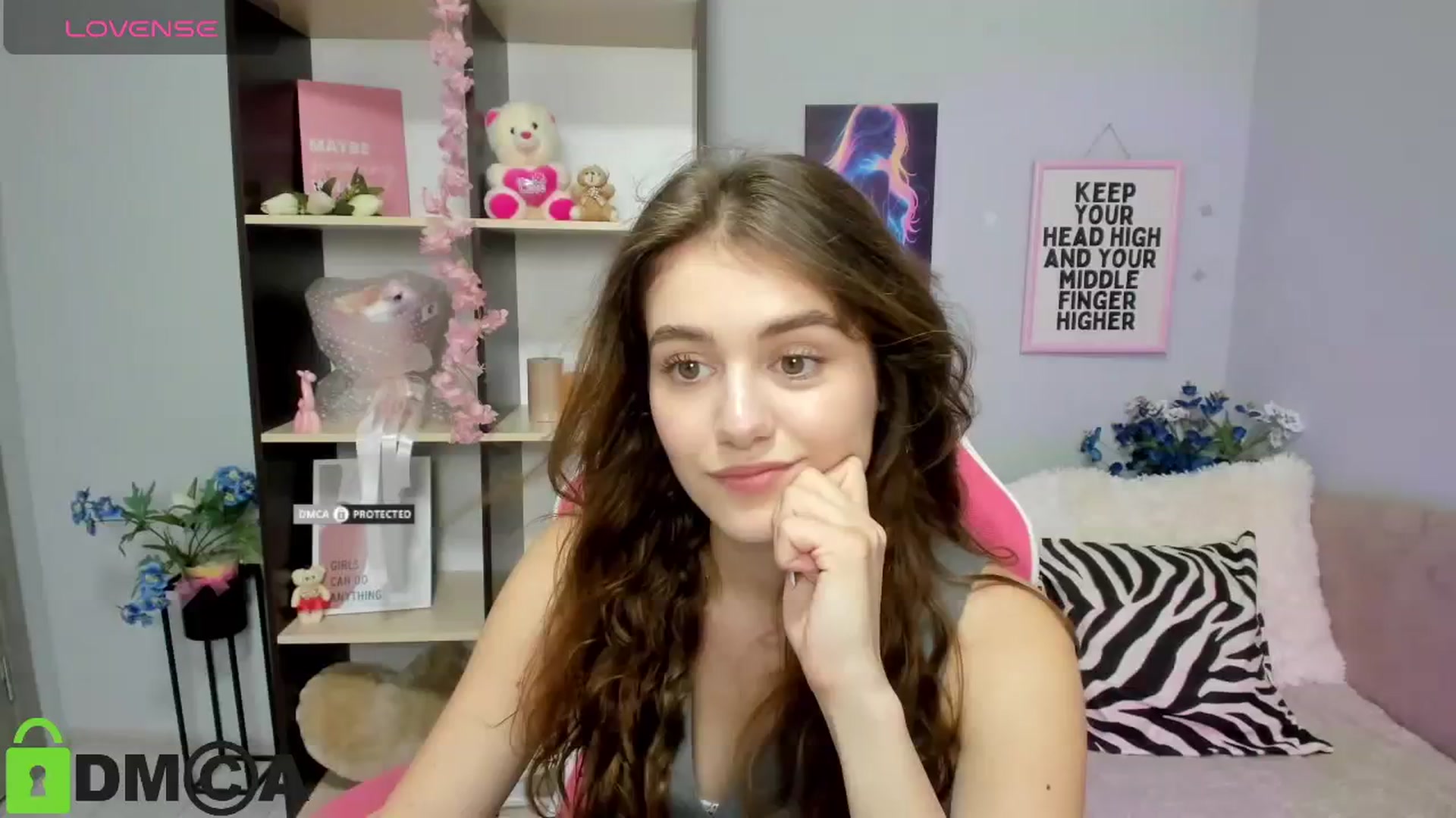 Gallery image thumbnail from TracySpark's myfreecams stream on, 08/11/2025, 10:19 image 1 of 20