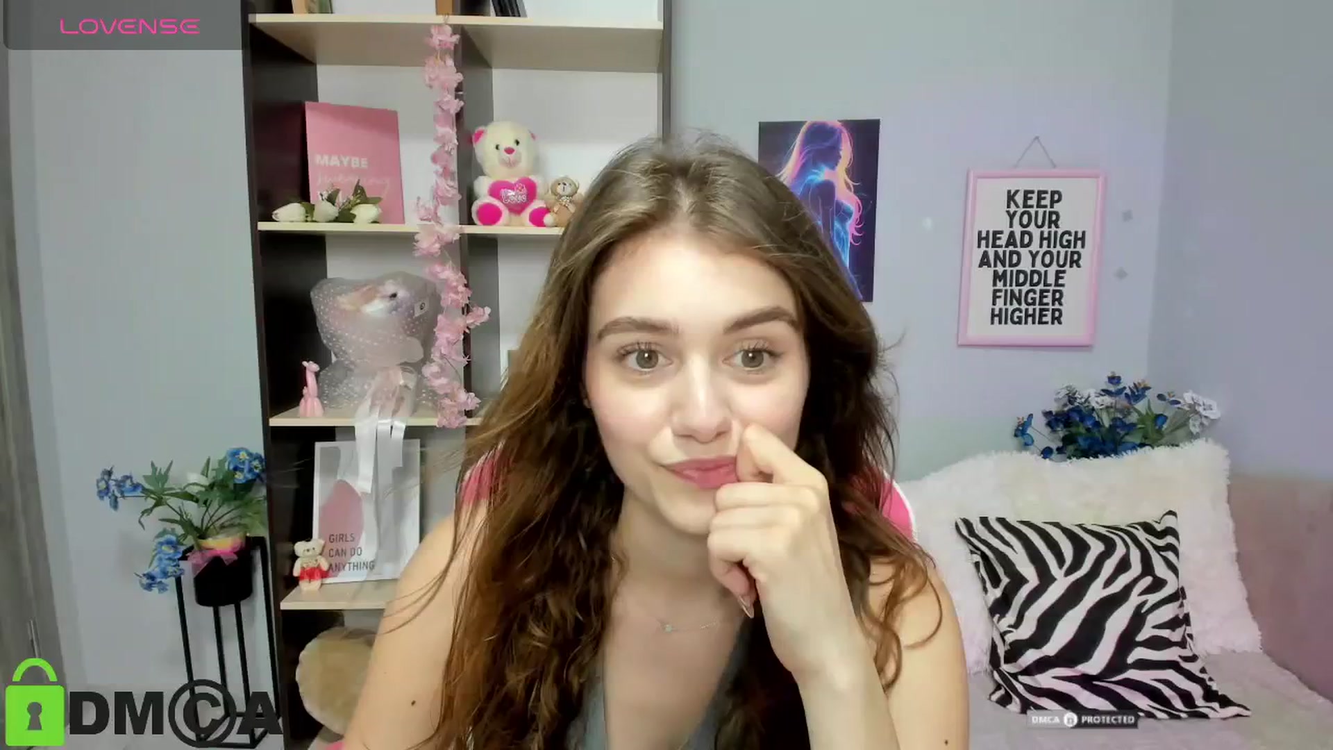 Gallery image thumbnail from TracySpark's myfreecams stream on, 08/11/2025, 12:00 image 1 of 20