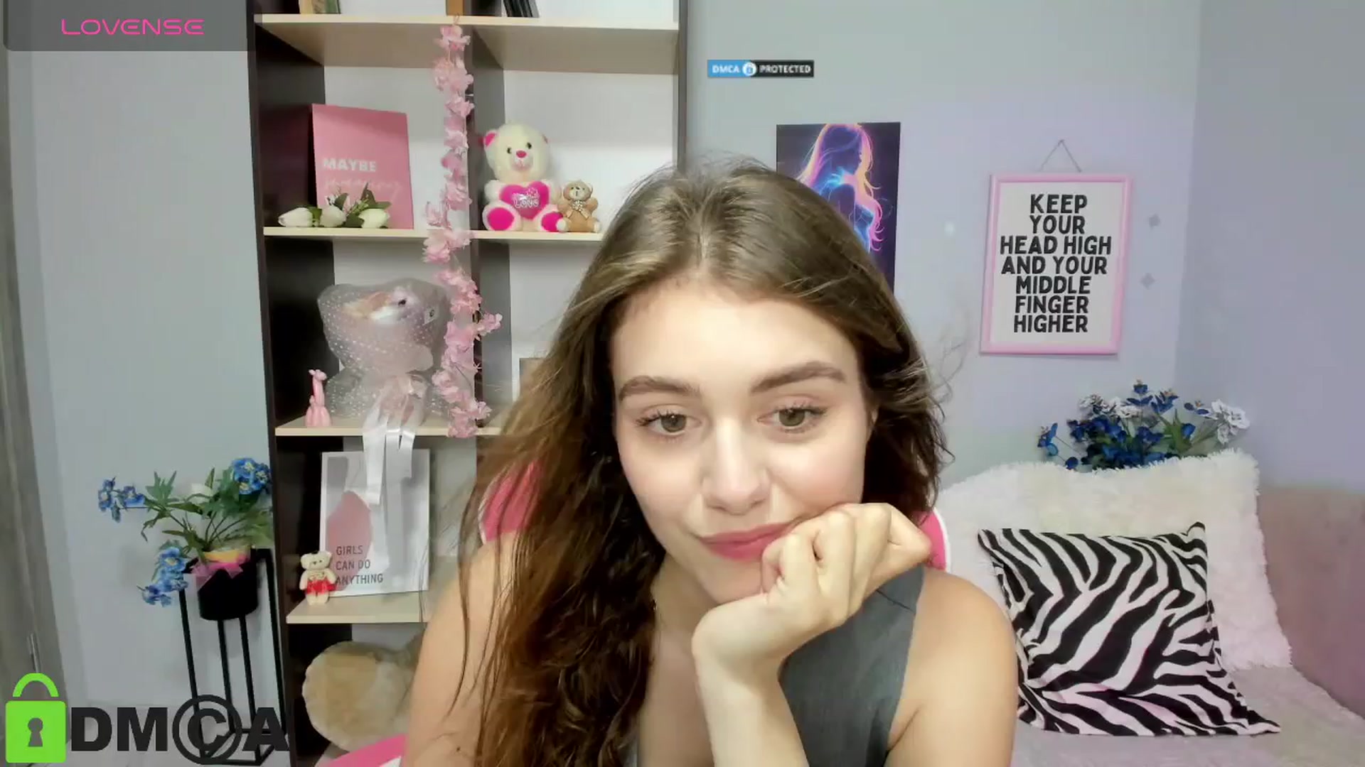 Gallery image thumbnail from TracySpark's myfreecams stream on, 08/11/2025, 12:00 image 5 of 20