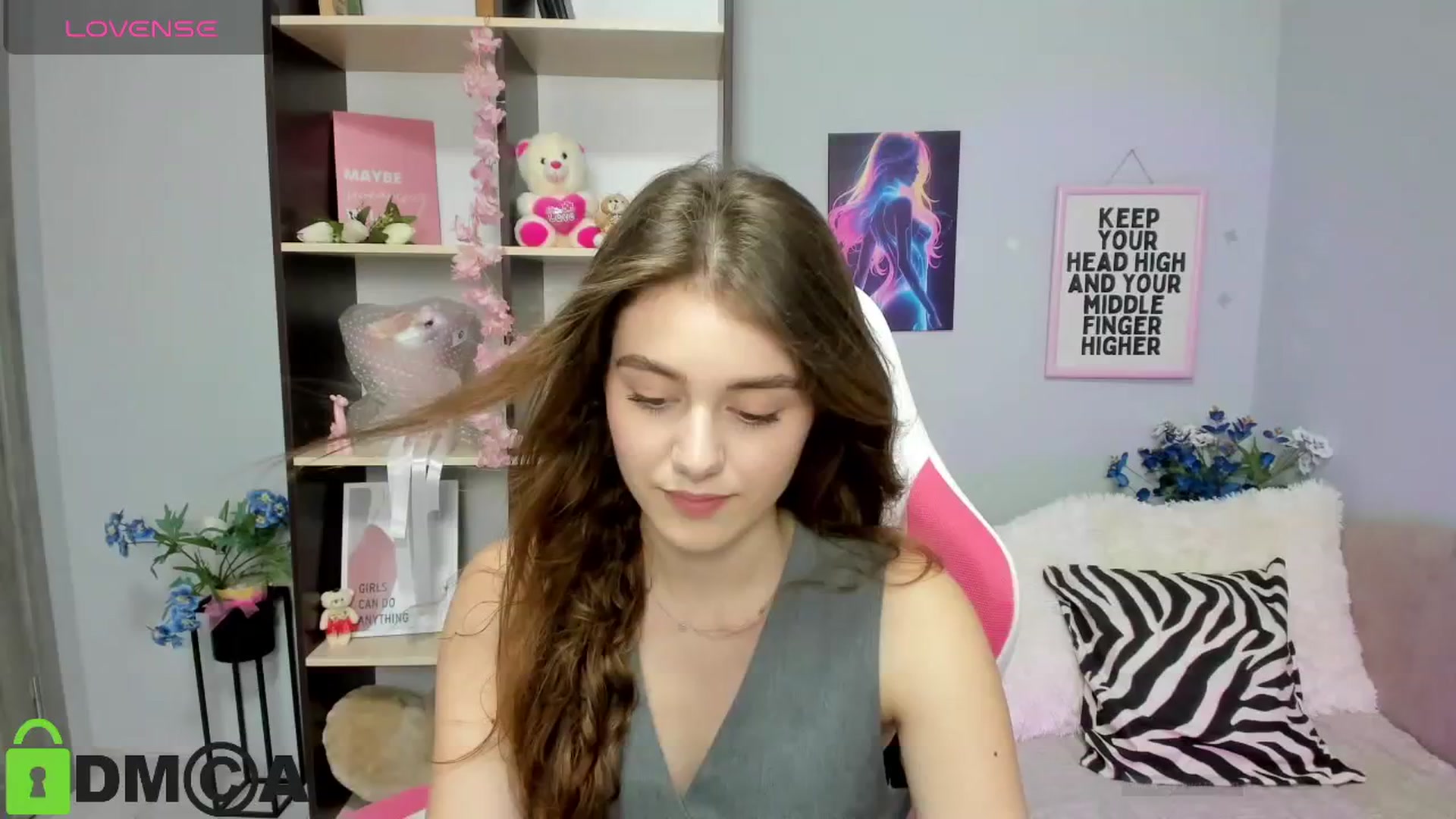 Gallery image thumbnail from TracySpark's myfreecams stream on, 08/11/2025, 12:00 image 8 of 20