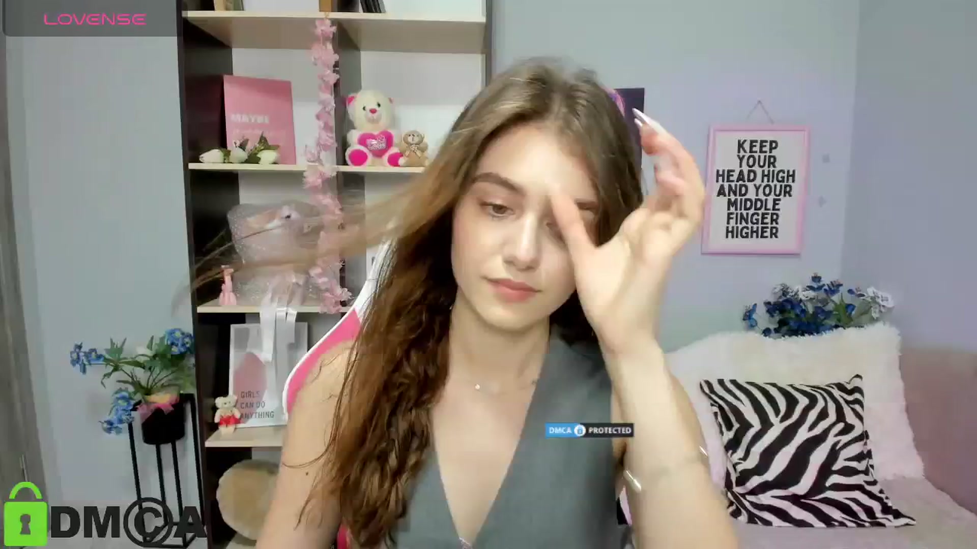 Gallery image thumbnail from TracySpark's myfreecams stream on, 08/11/2025, 12:00 image 14 of 20