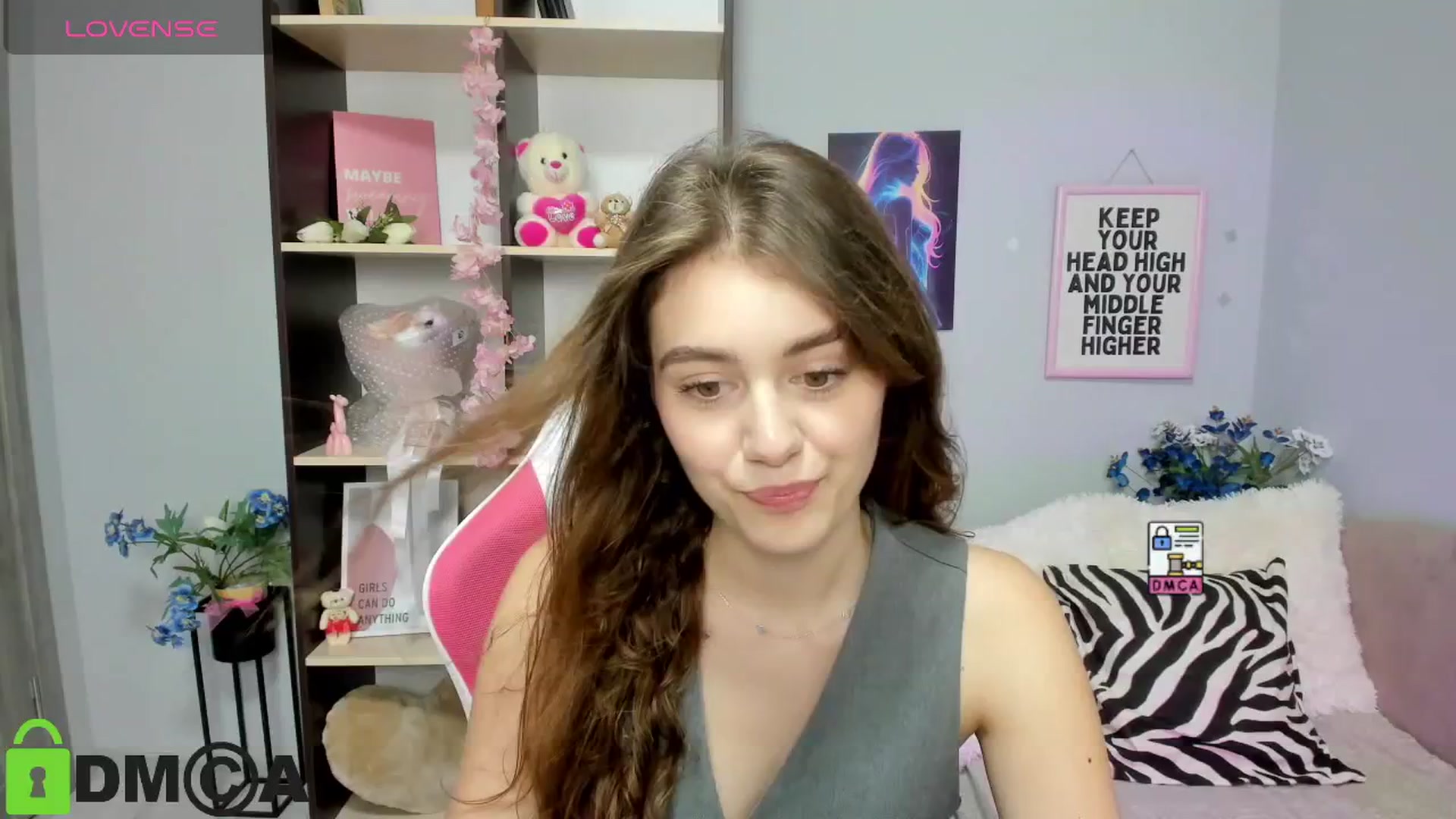 Gallery image thumbnail from TracySpark's myfreecams stream on, 08/11/2025, 12:00 image 13 of 20