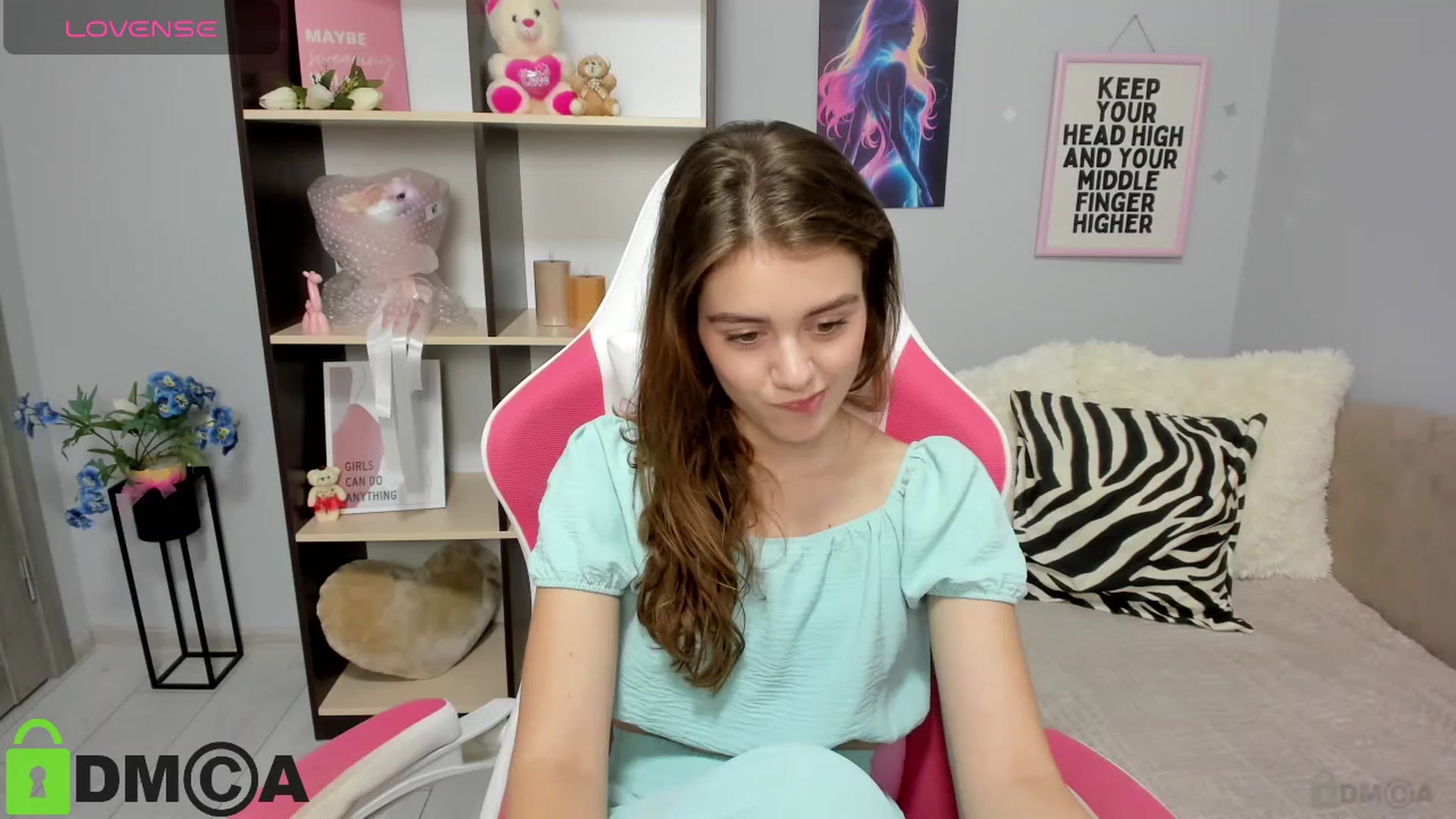 Gallery image thumbnail from TracySpark's myfreecams stream on, 08/12/2025, 11:57 image 16 of 20