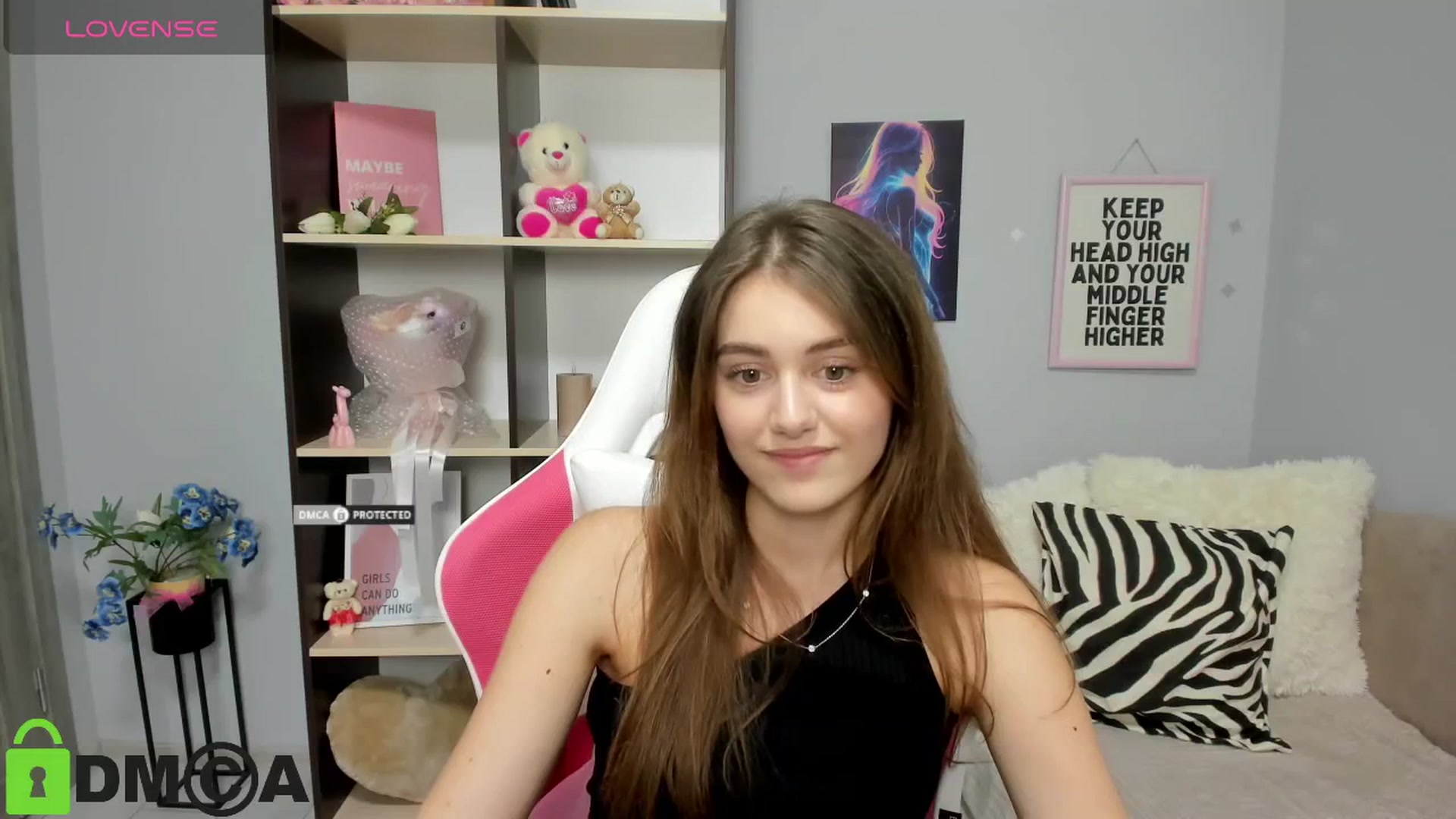 Gallery image thumbnail from TracySpark's myfreecams stream on, 08/13/2025, 09:24 image 15 of 20