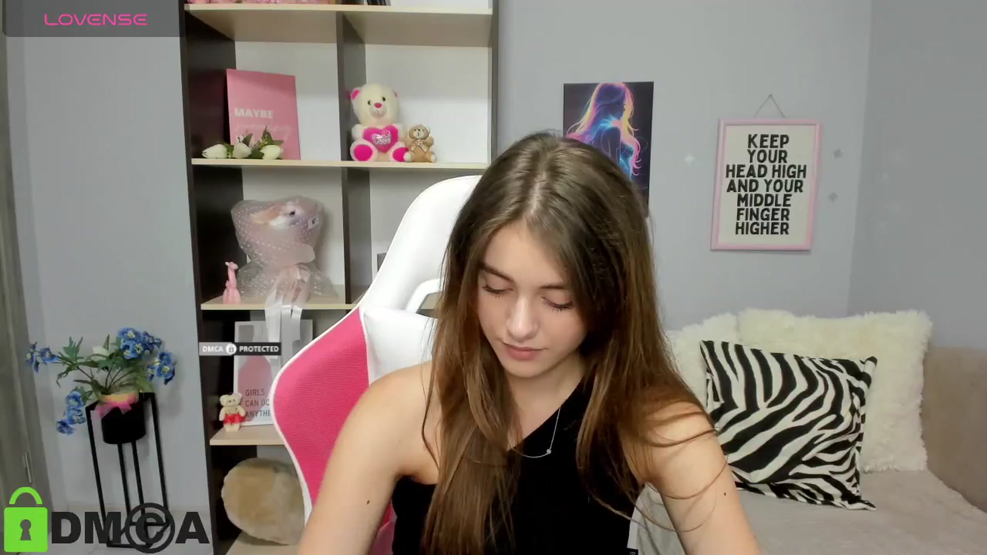 Gallery image thumbnail from TracySpark's myfreecams stream on, 08/13/2025, 09:24 image 12 of 20
