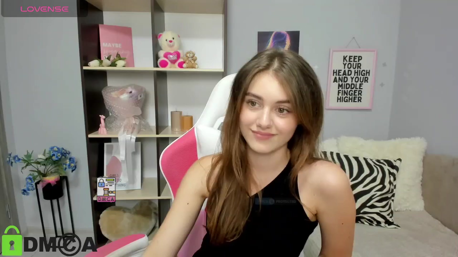 Gallery image thumbnail from TracySpark's myfreecams stream on, 08/13/2025, 10:11 image 6 of 20