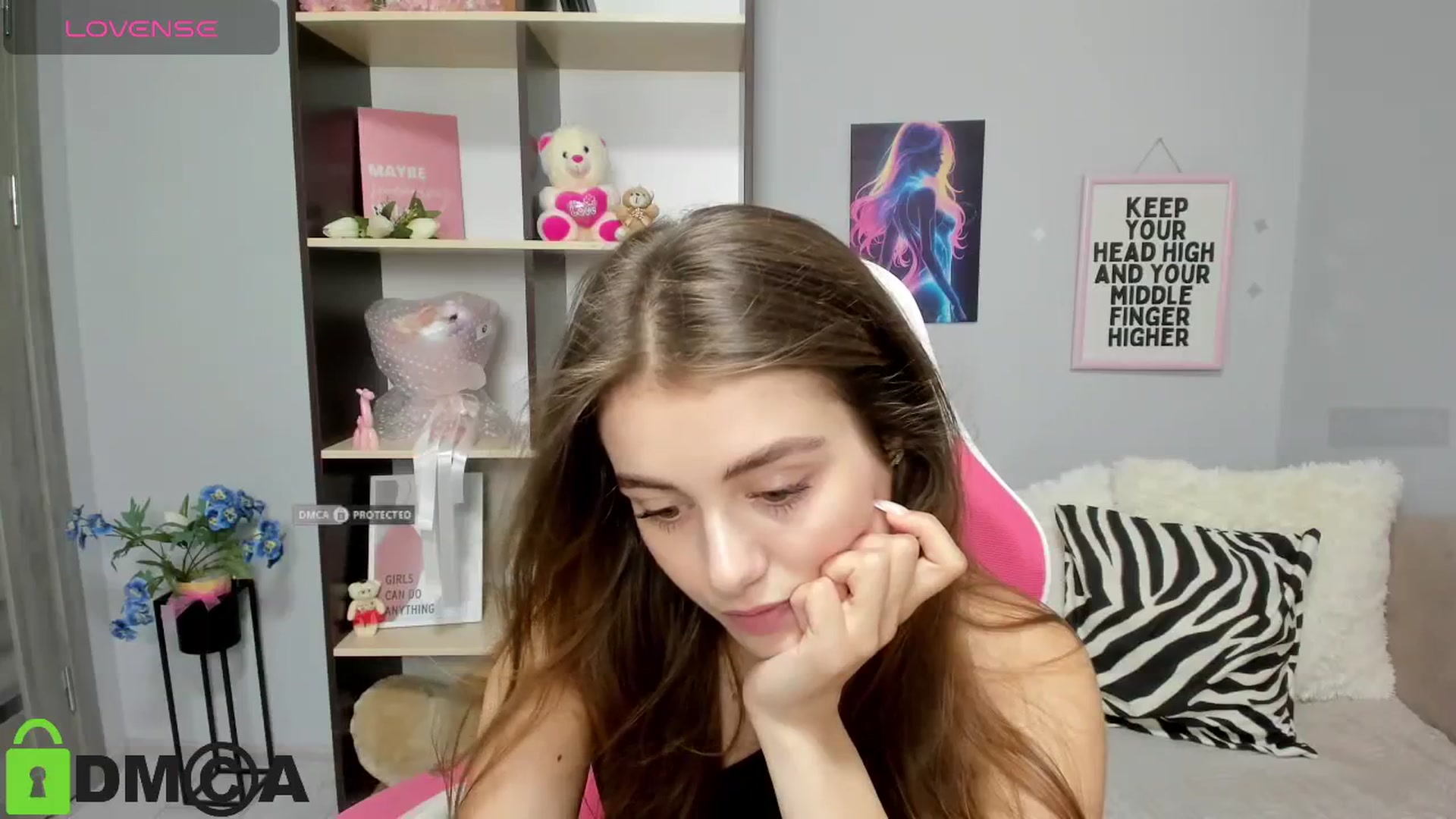 Gallery image thumbnail from TracySpark's myfreecams stream on, 08/13/2025, 11:43 image 3 of 20