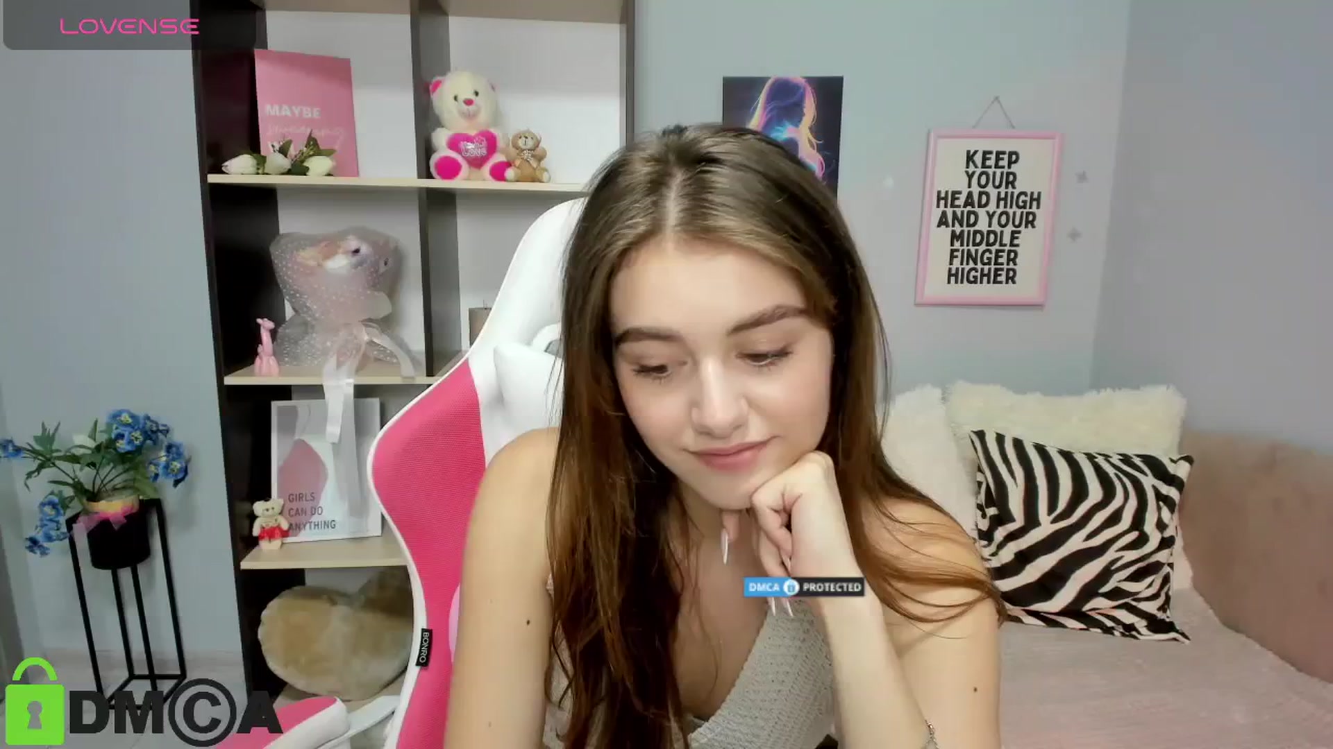 Gallery image thumbnail from TracySpark's myfreecams stream on, 08/14/2025, 08:44 image 4 of 20