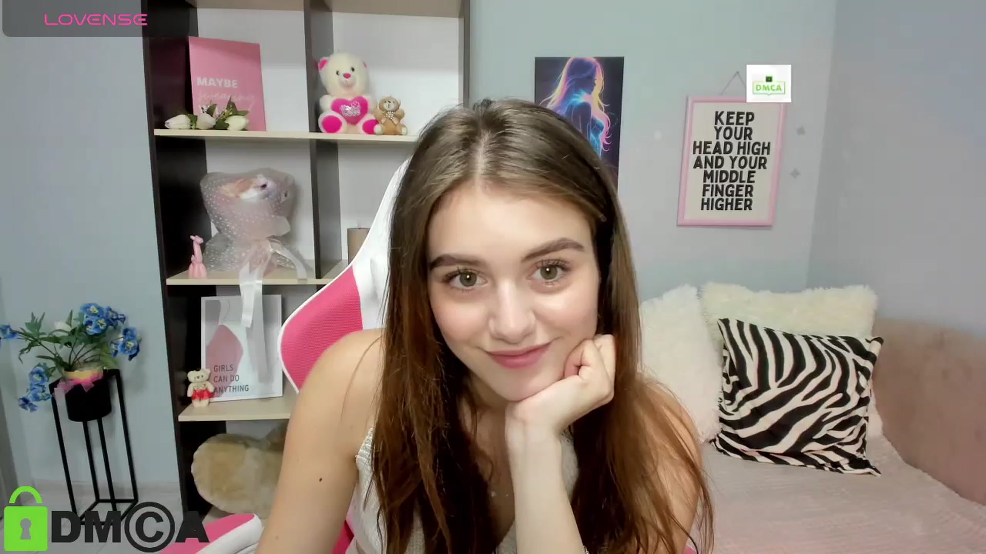 Gallery image thumbnail from TracySpark's myfreecams stream on, 08/14/2025, 08:44 image 18 of 20