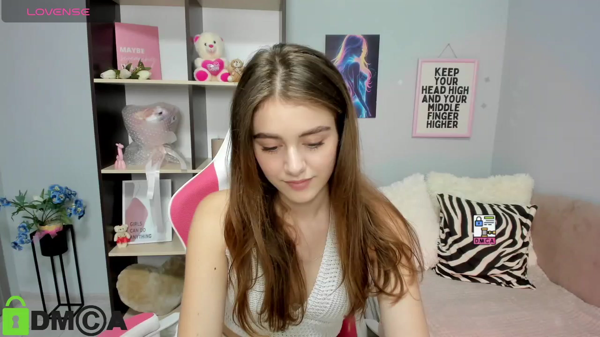 Gallery image thumbnail from TracySpark's myfreecams stream on, 08/14/2025, 08:44 image 16 of 20