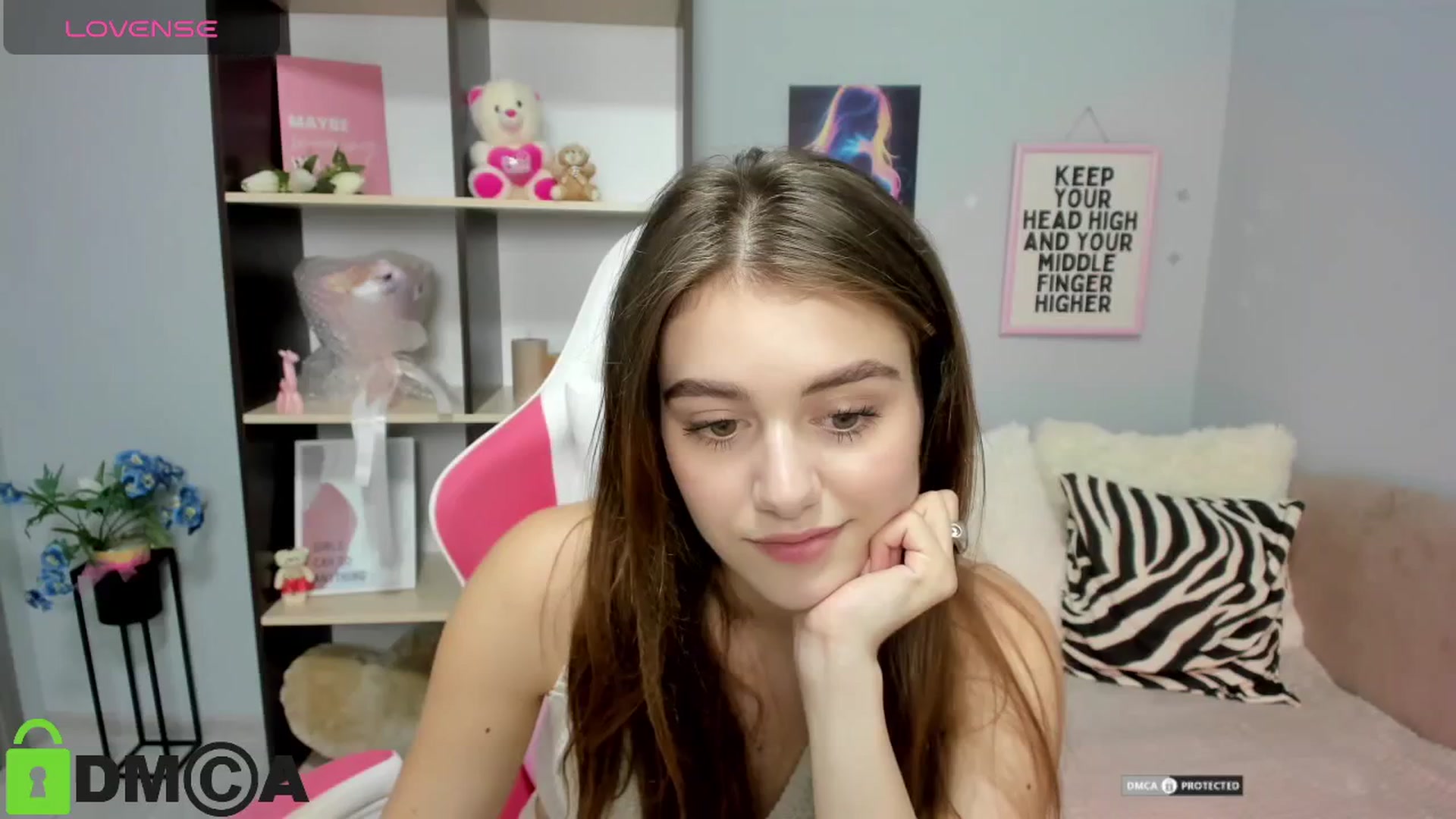 Gallery image thumbnail from TracySpark's myfreecams stream on, 08/14/2025, 08:44 image 19 of 20