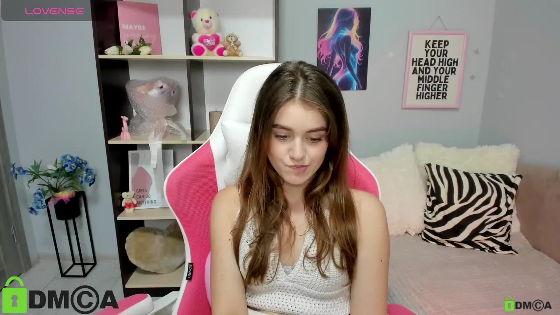 Gallery image thumbnail from TracySpark's myfreecams stream on, 08/14/2025, 10:11 image 8 of 20