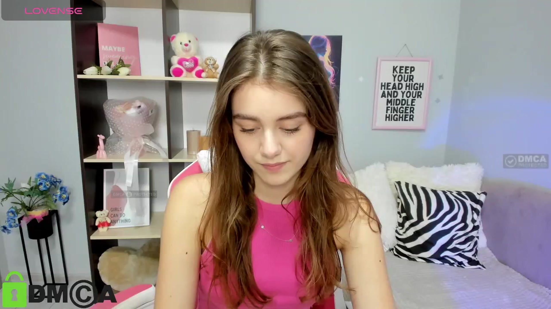 Gallery image thumbnail from TracySpark's myfreecams stream on, 08/15/2025, 08:55 image 3 of 20