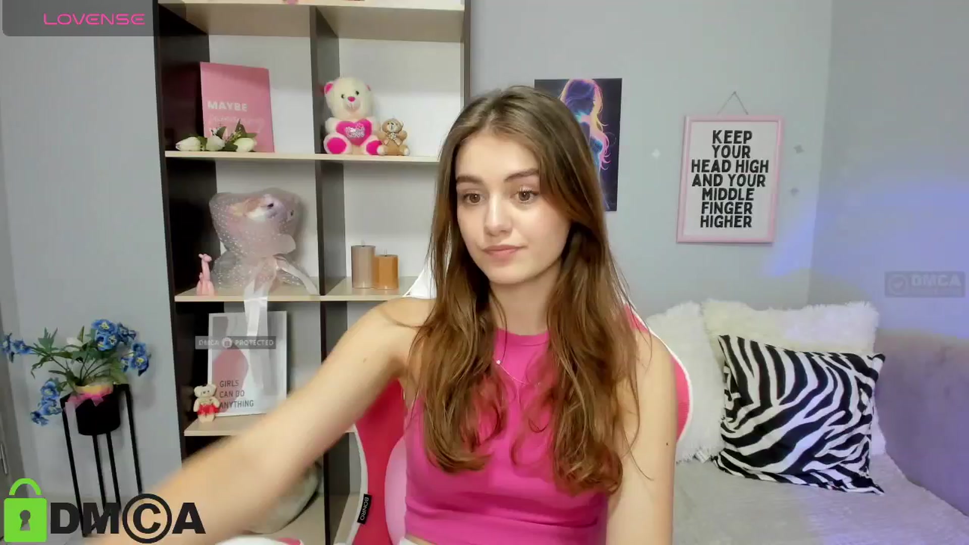 Gallery image thumbnail from TracySpark's myfreecams stream on, 08/15/2025, 08:55 image 7 of 20