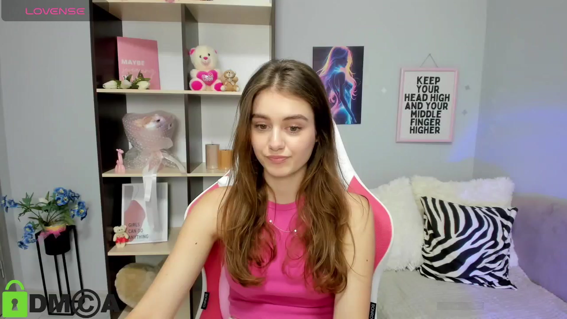 Gallery image thumbnail from TracySpark's myfreecams stream on, 08/15/2025, 08:55 image 8 of 20