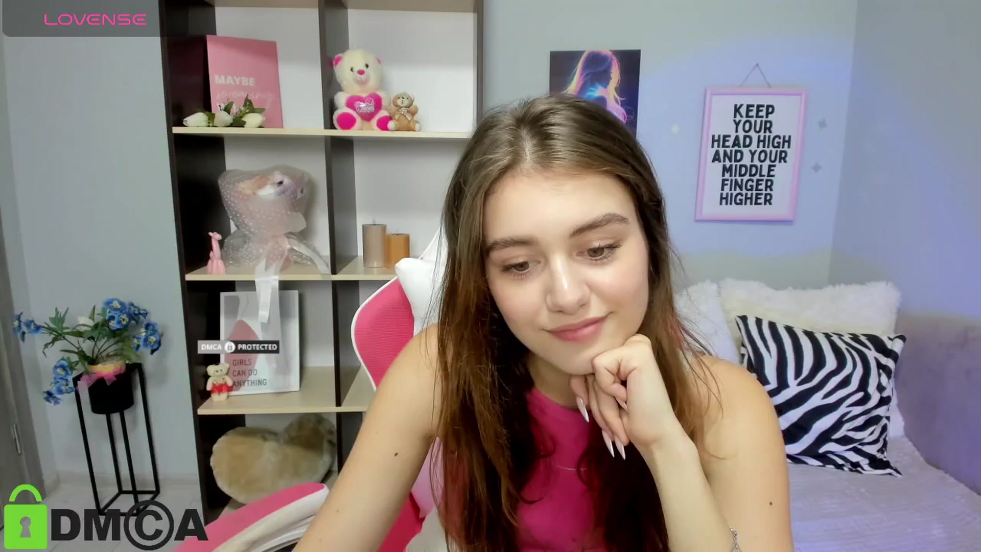 Gallery image thumbnail from TracySpark's myfreecams stream on, 08/15/2025, 08:55 image 15 of 20