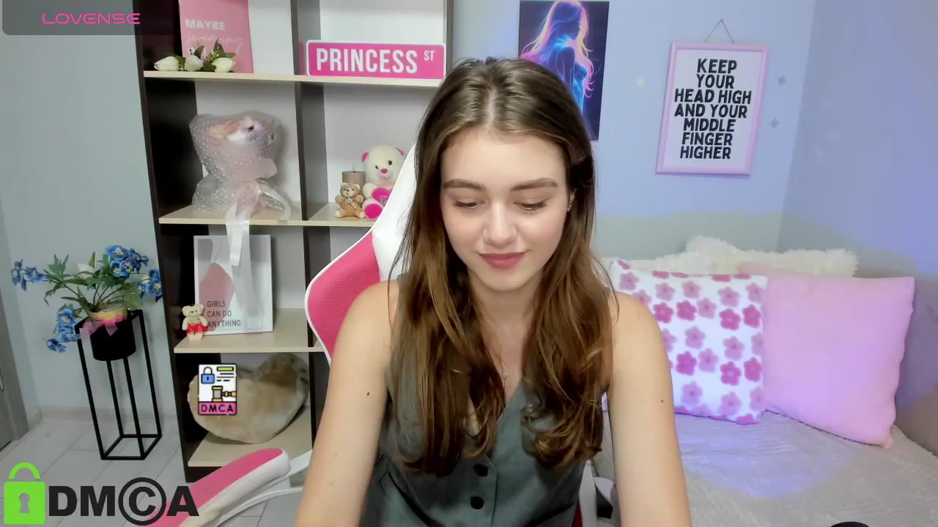 Gallery image thumbnail from TracySpark's myfreecams stream on, 08/16/2025, 06:58 image 13 of 20