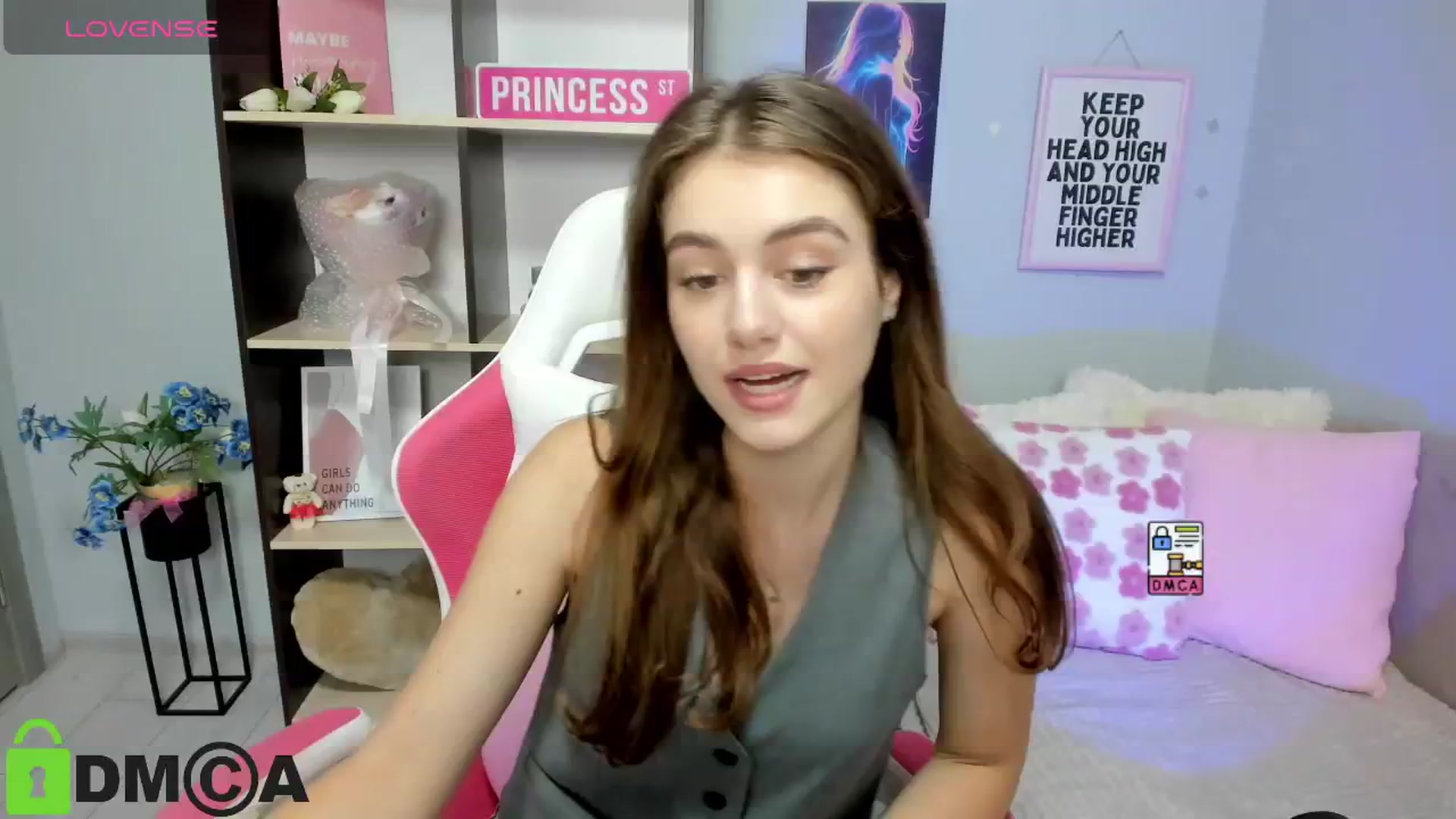 Gallery image thumbnail from TracySpark's myfreecams stream on, 08/16/2025, 06:58 image 15 of 20